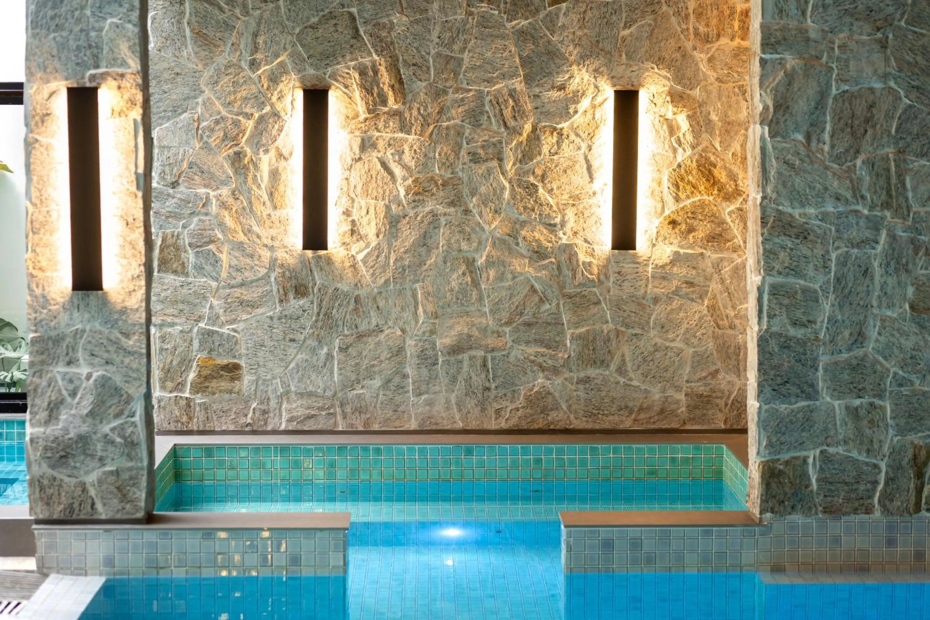 Swimming pool in Monthez Hotel & Eventos