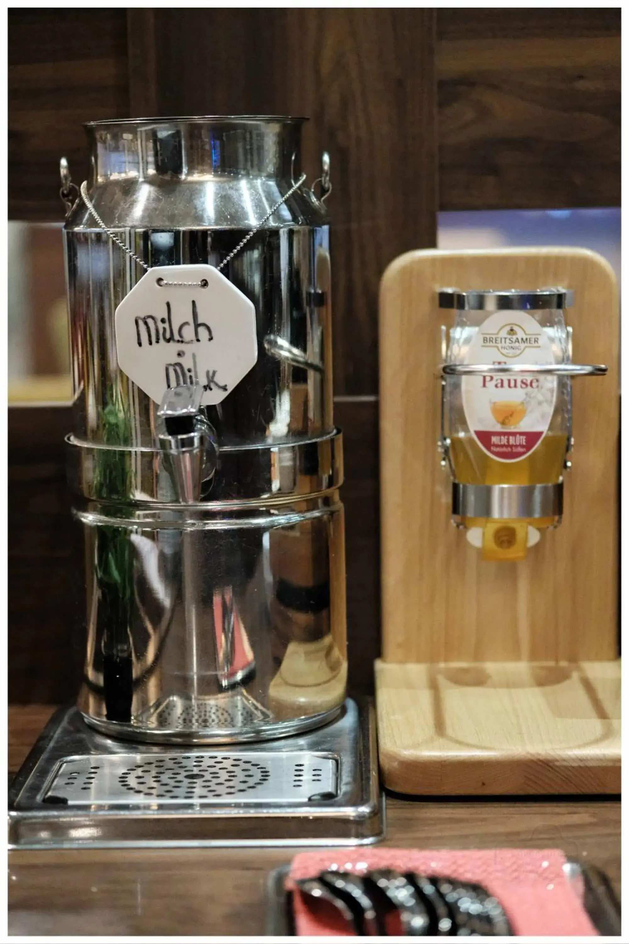 Buffet breakfast in Motel Plus Berlin Buffet breakfast in Motel Plus Berlin