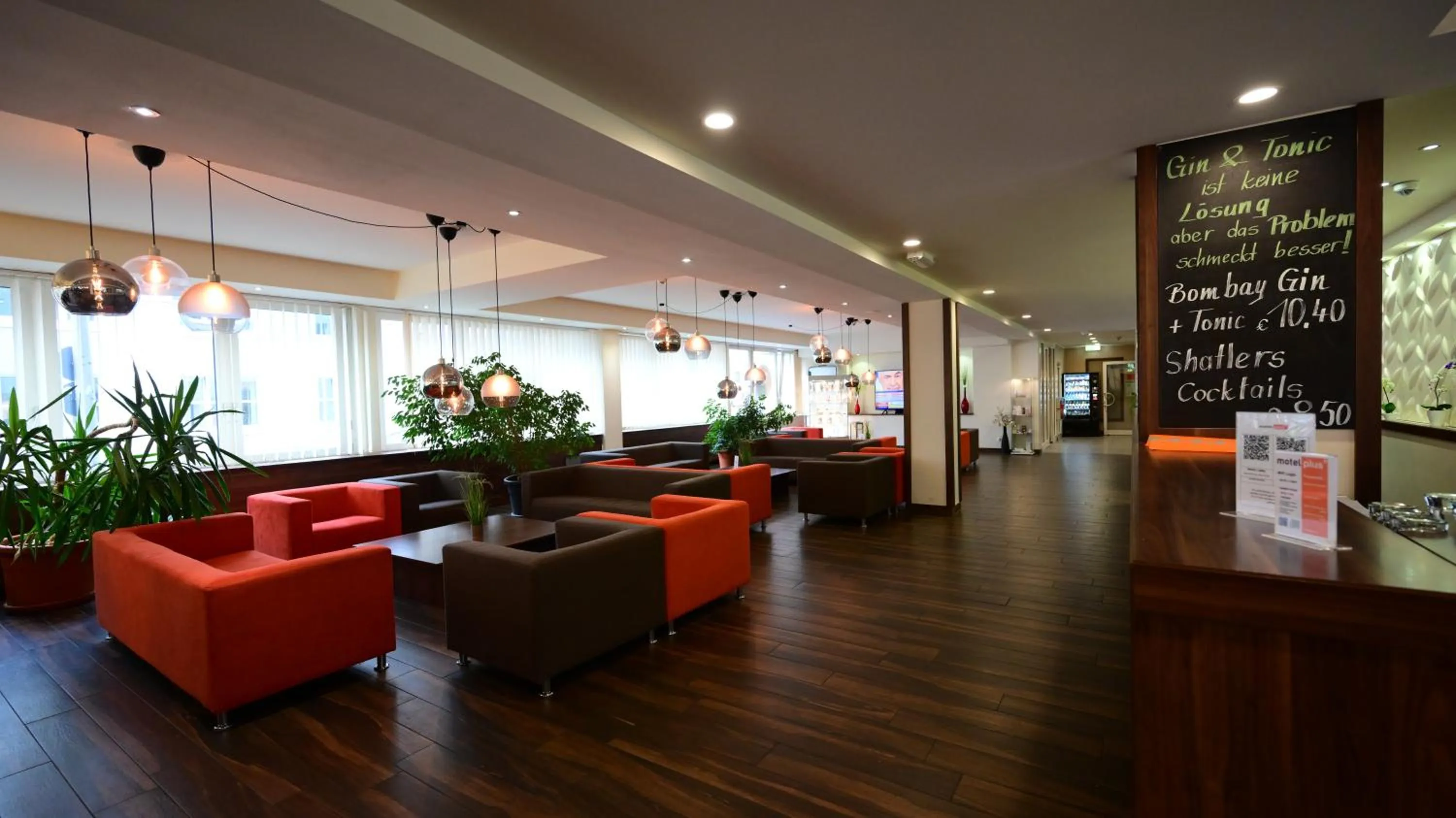 Lobby or reception in Motel Plus Berlin