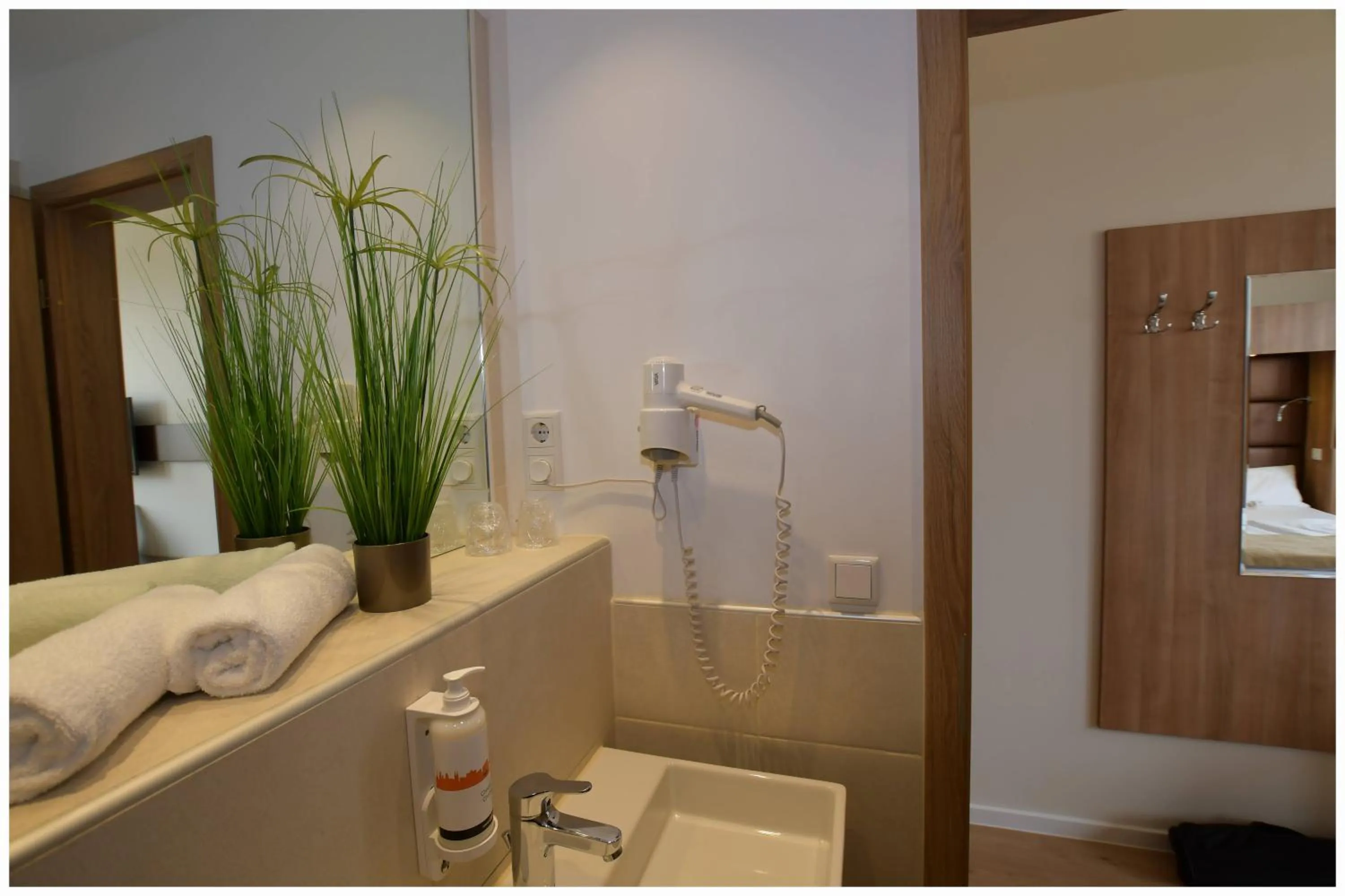 Bathroom in Motel Plus Berlin