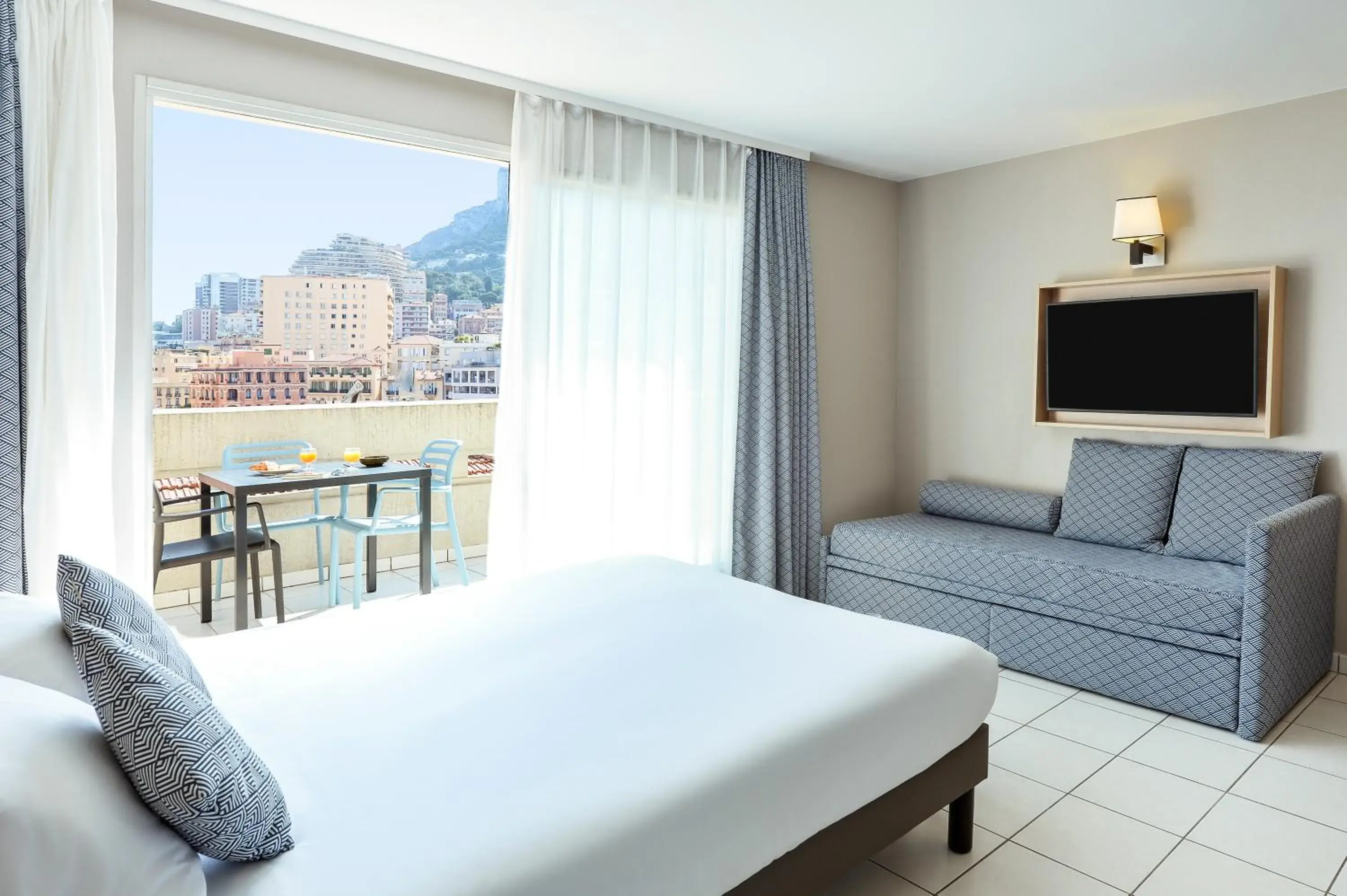 Bedroom, Bed in Aparthotel Adagio Monaco Monte Cristo Bedroom, Bed in Aparthotel Adagio Monaco Monte Cristo