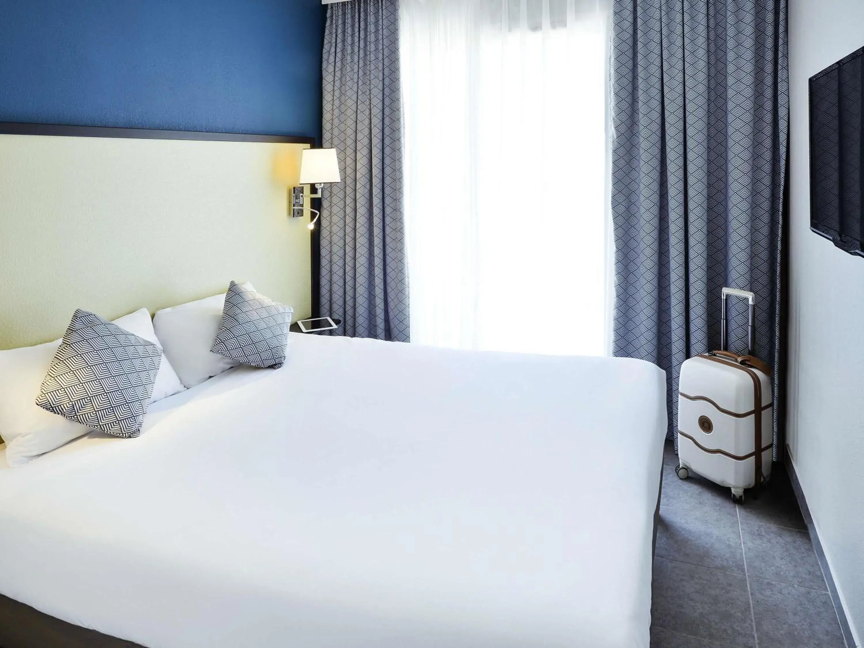 Bedroom, Bed in Aparthotel Adagio Monaco Monte Cristo Bedroom, Bed in Aparthotel Adagio Monaco Monte Cristo