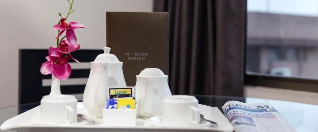 Coffee/tea facilities in Hotel Lake Shilloi