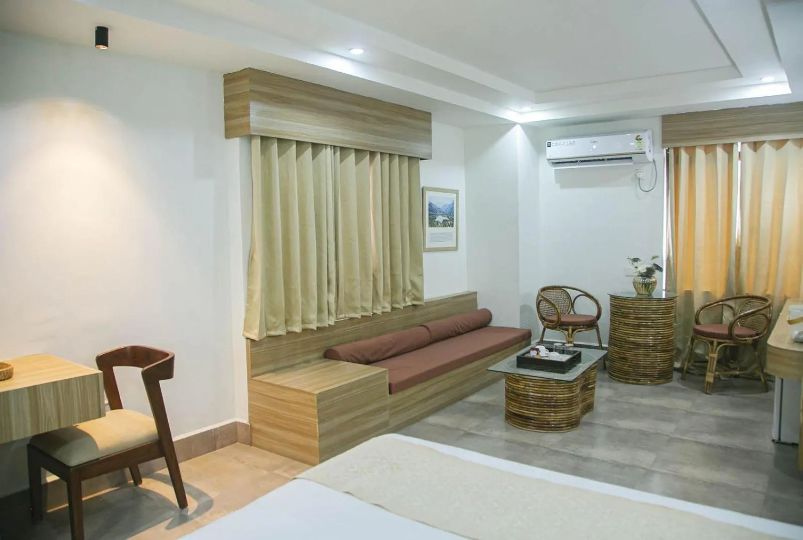 Hotel Lake Shilloi
