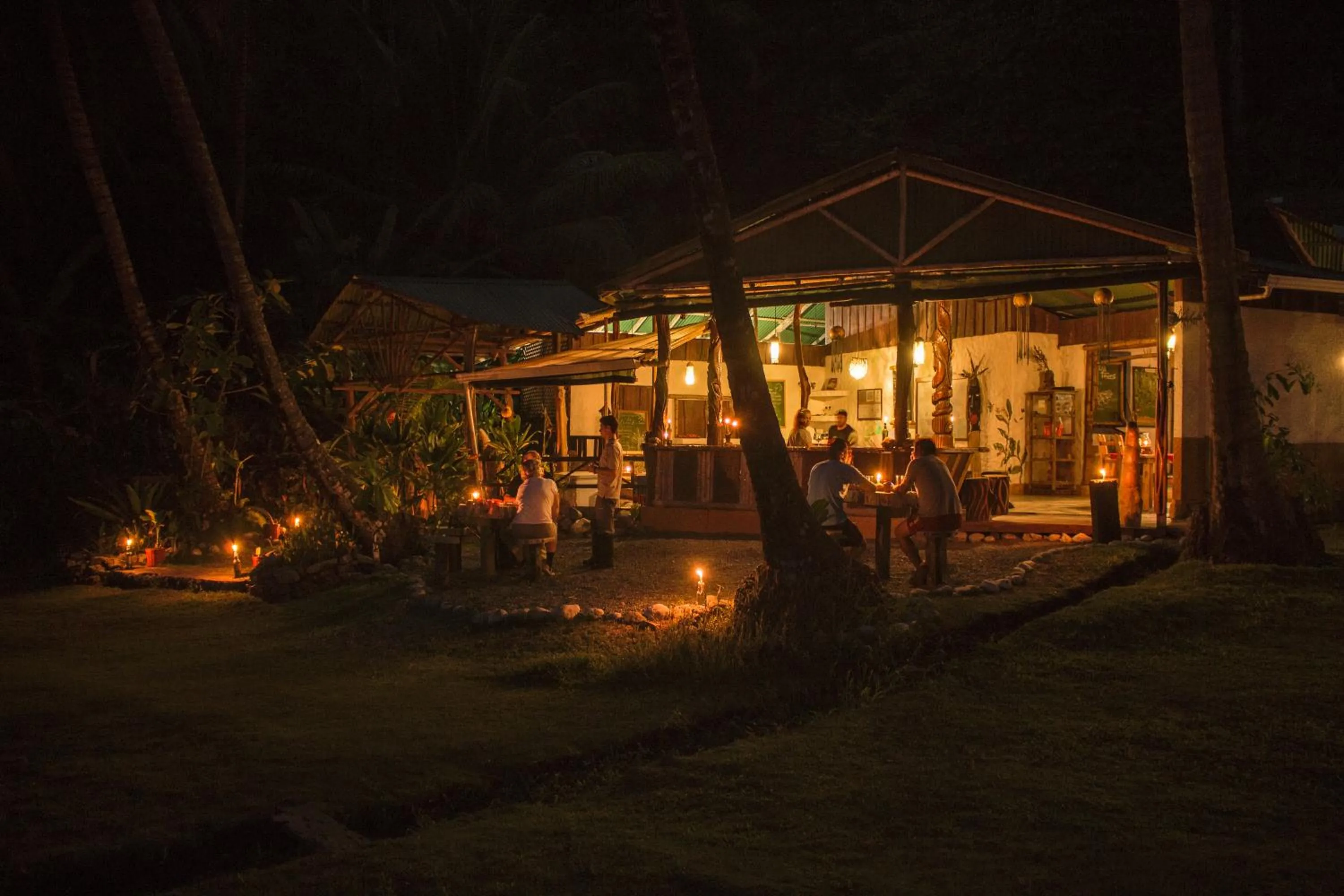 Drinks in La Leona Eco Lodge
