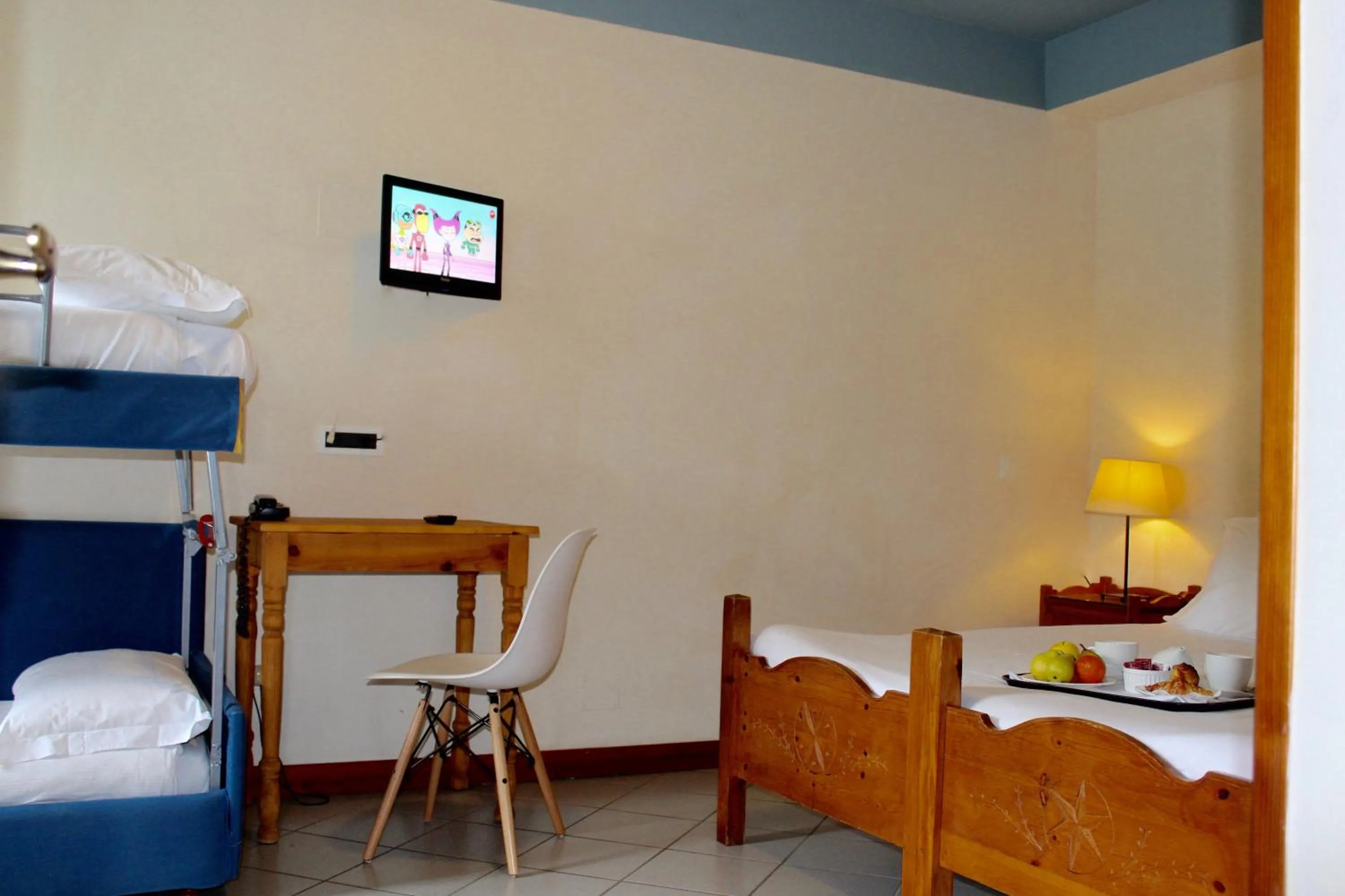 bunk bed, Bed in Hotel Miramonti Family & SPA