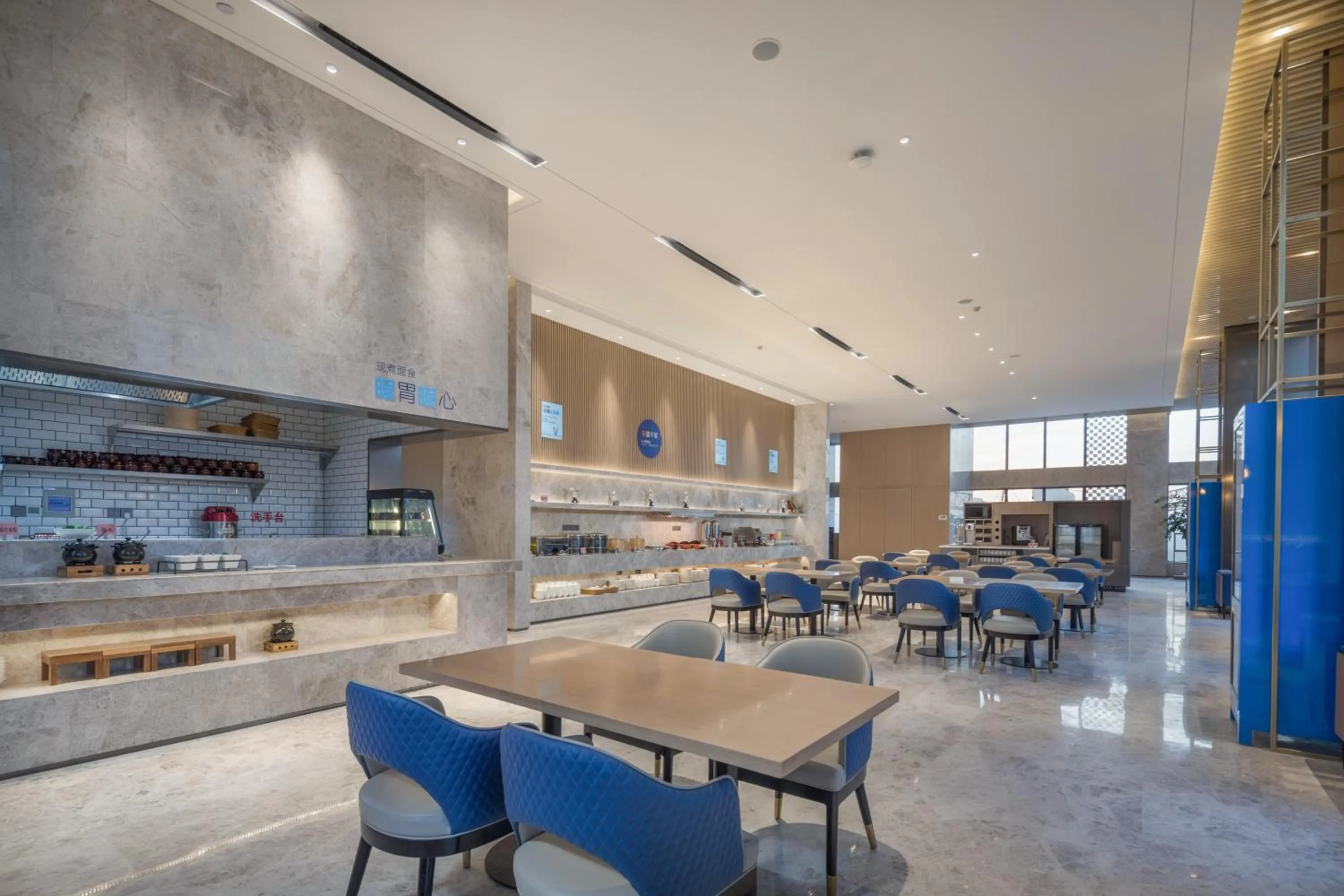 Breakfast in Holiday Inn Express Nanchang West Station by IHG