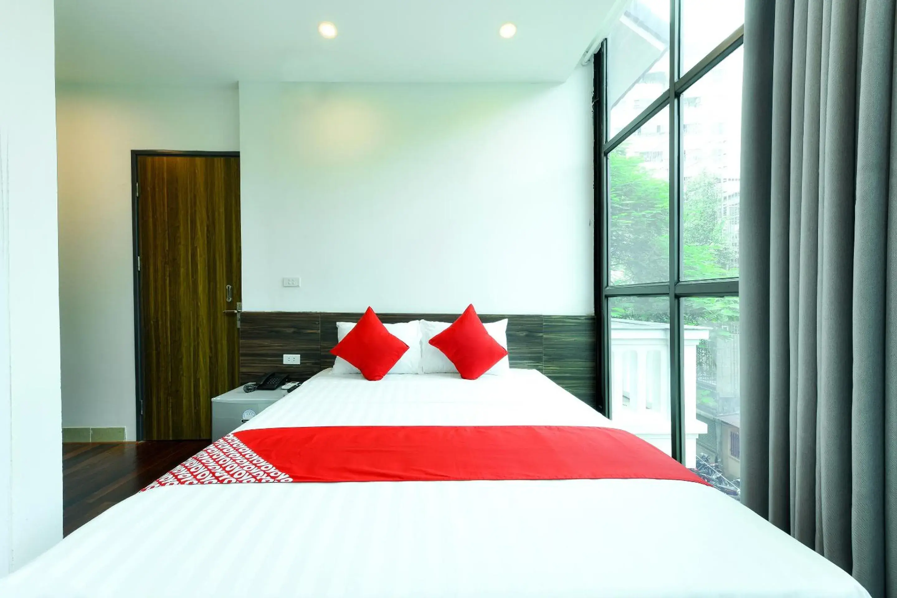 Bedroom, Bed in OYO 317 Kim Cuong Hotel 2 Bedroom, Bed in OYO 317 Kim Cuong Hotel 2