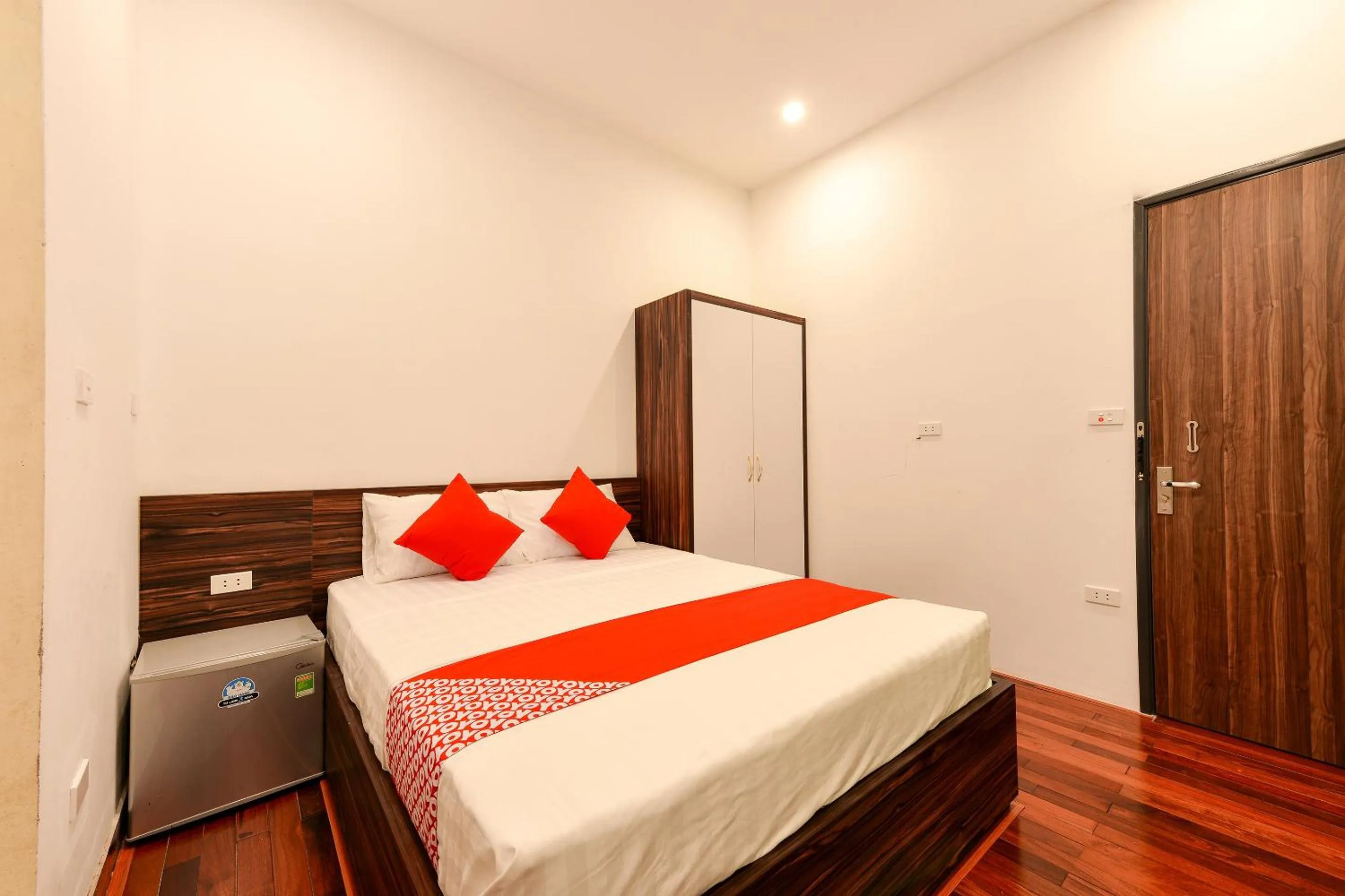 Bedroom, Bed in OYO 317 Kim Cuong Hotel 2