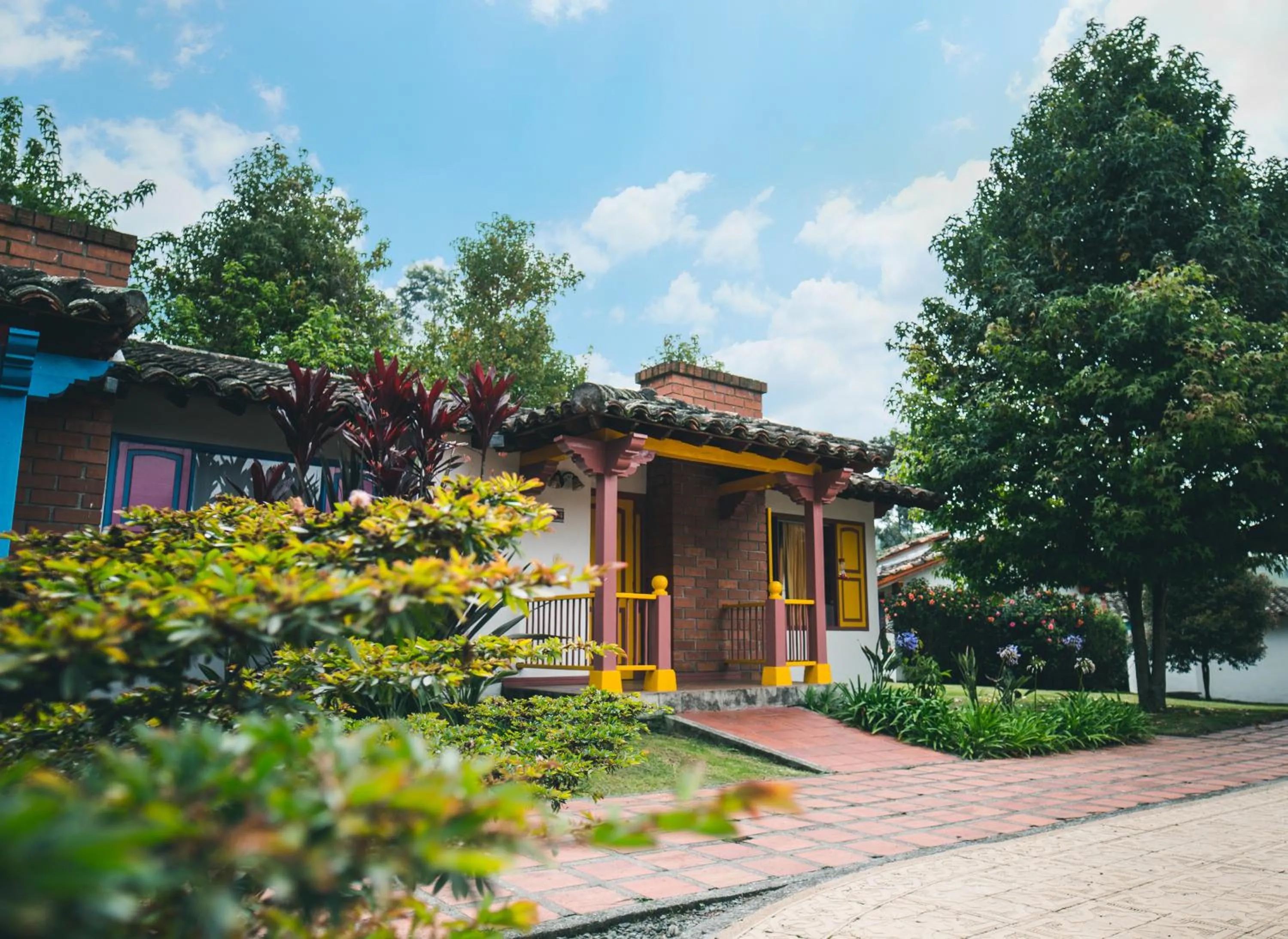 Facade/entrance in Termales El Otoño