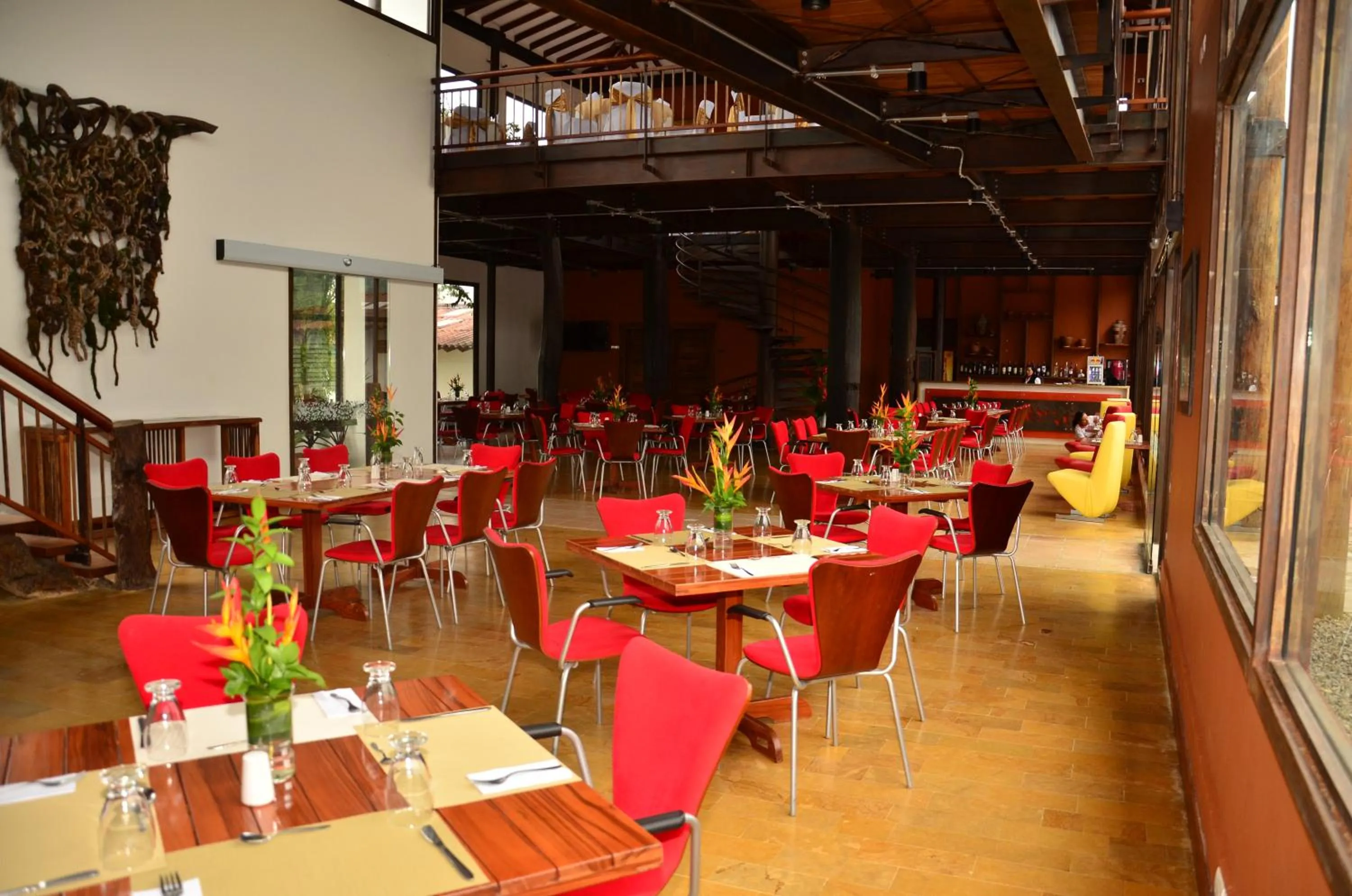 Restaurant/places to eat in Termales El Otoño