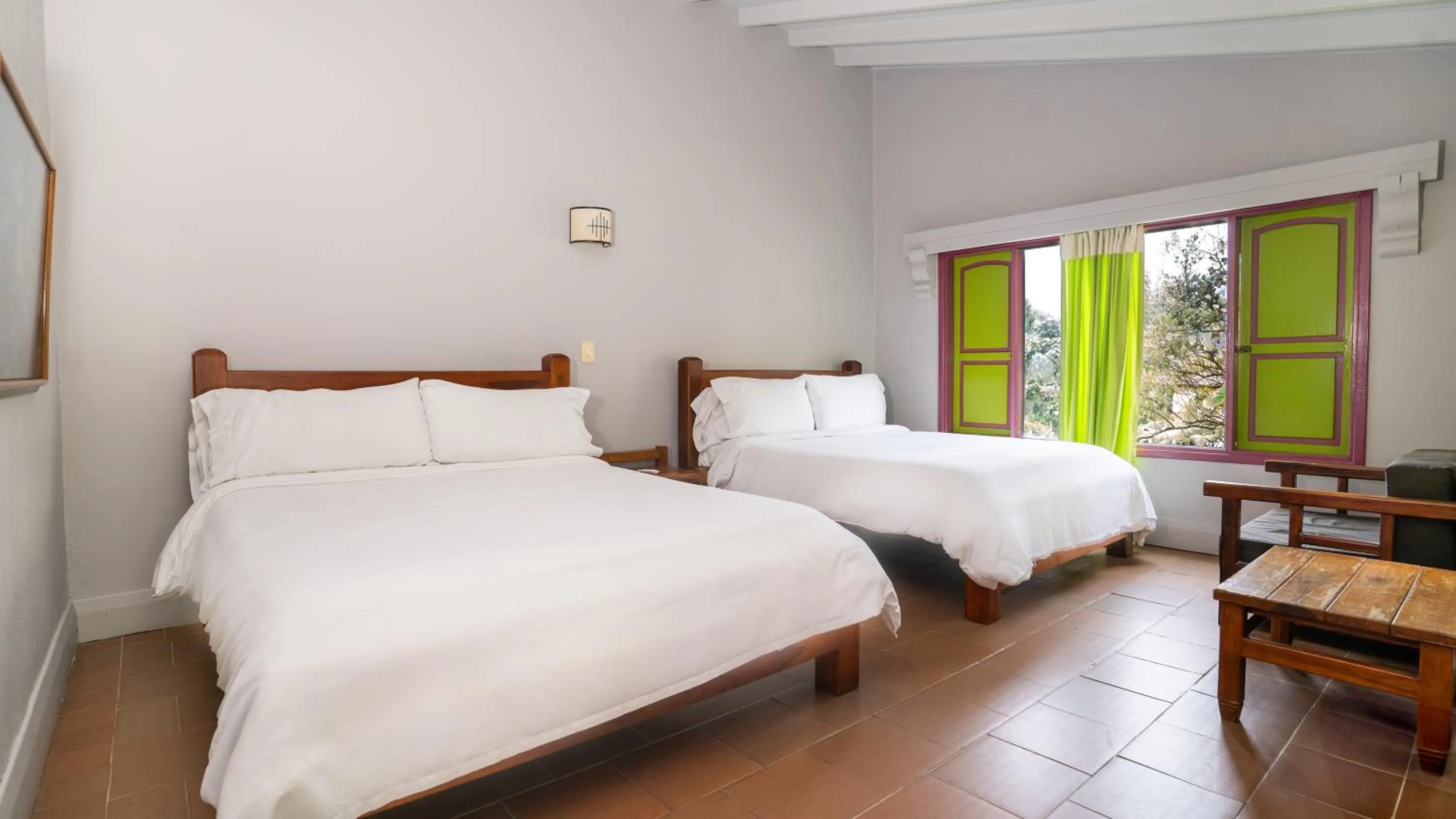 Photo of the whole room, Bed in Termales El Otoño