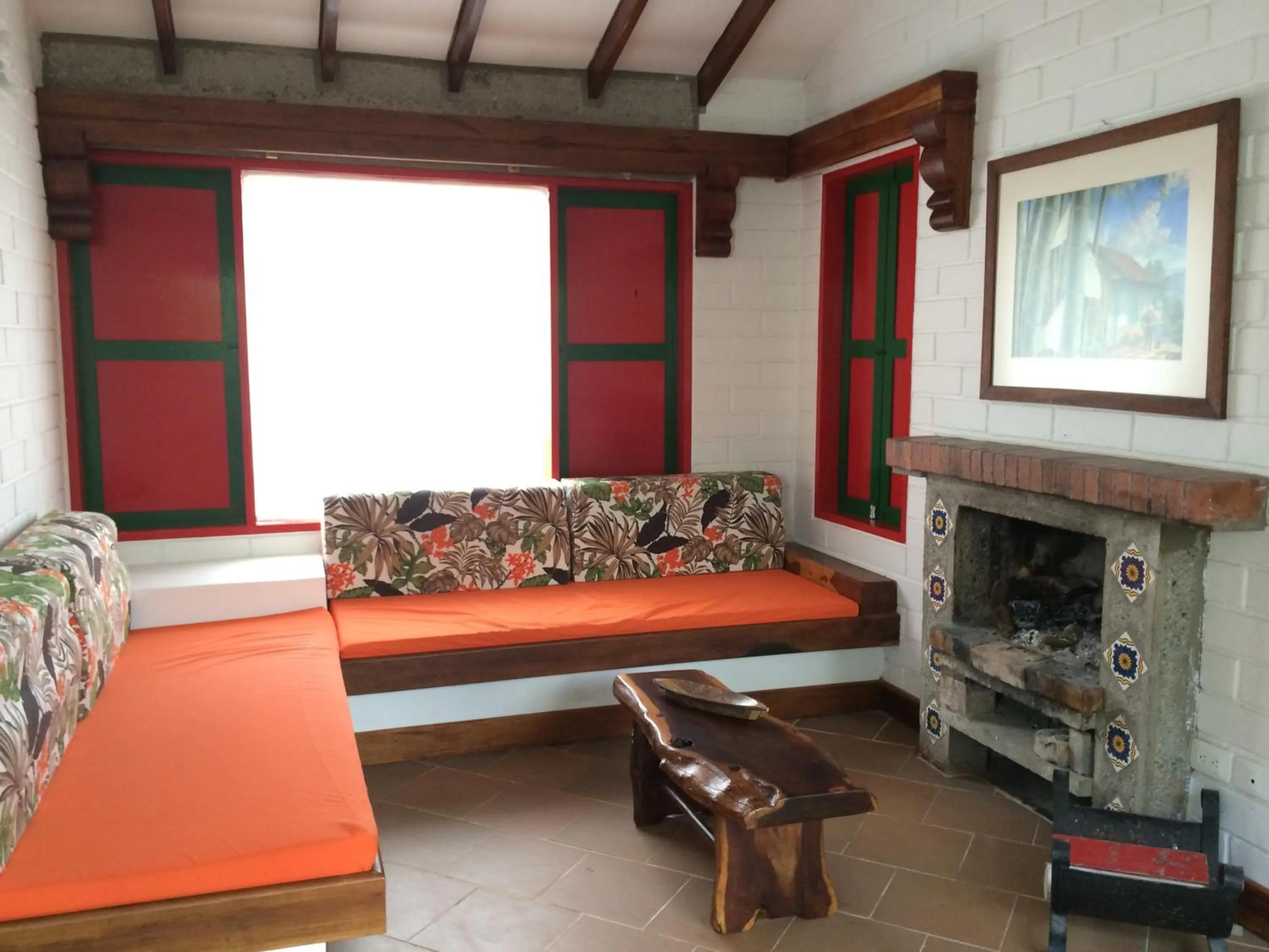 Photo of the whole room in Termales El Otoño