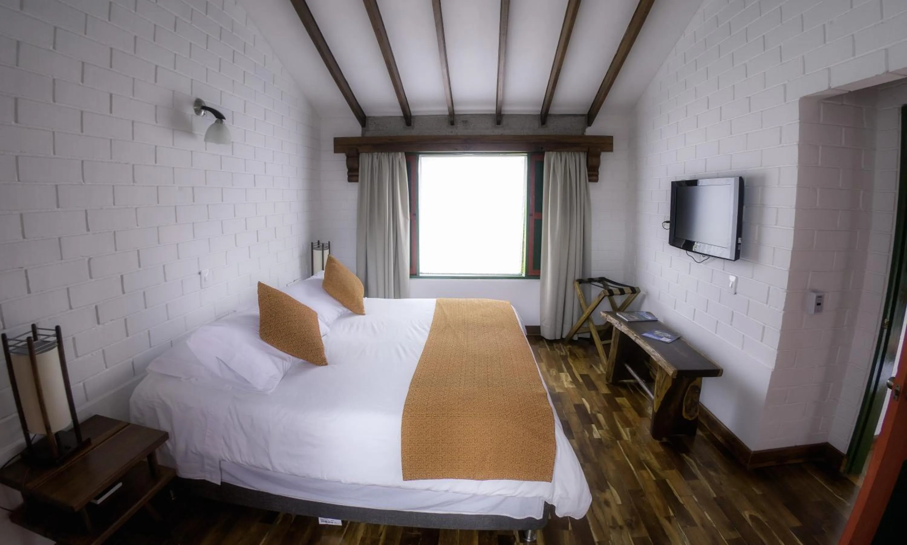 Bedroom, Bed in Termales El Otoño