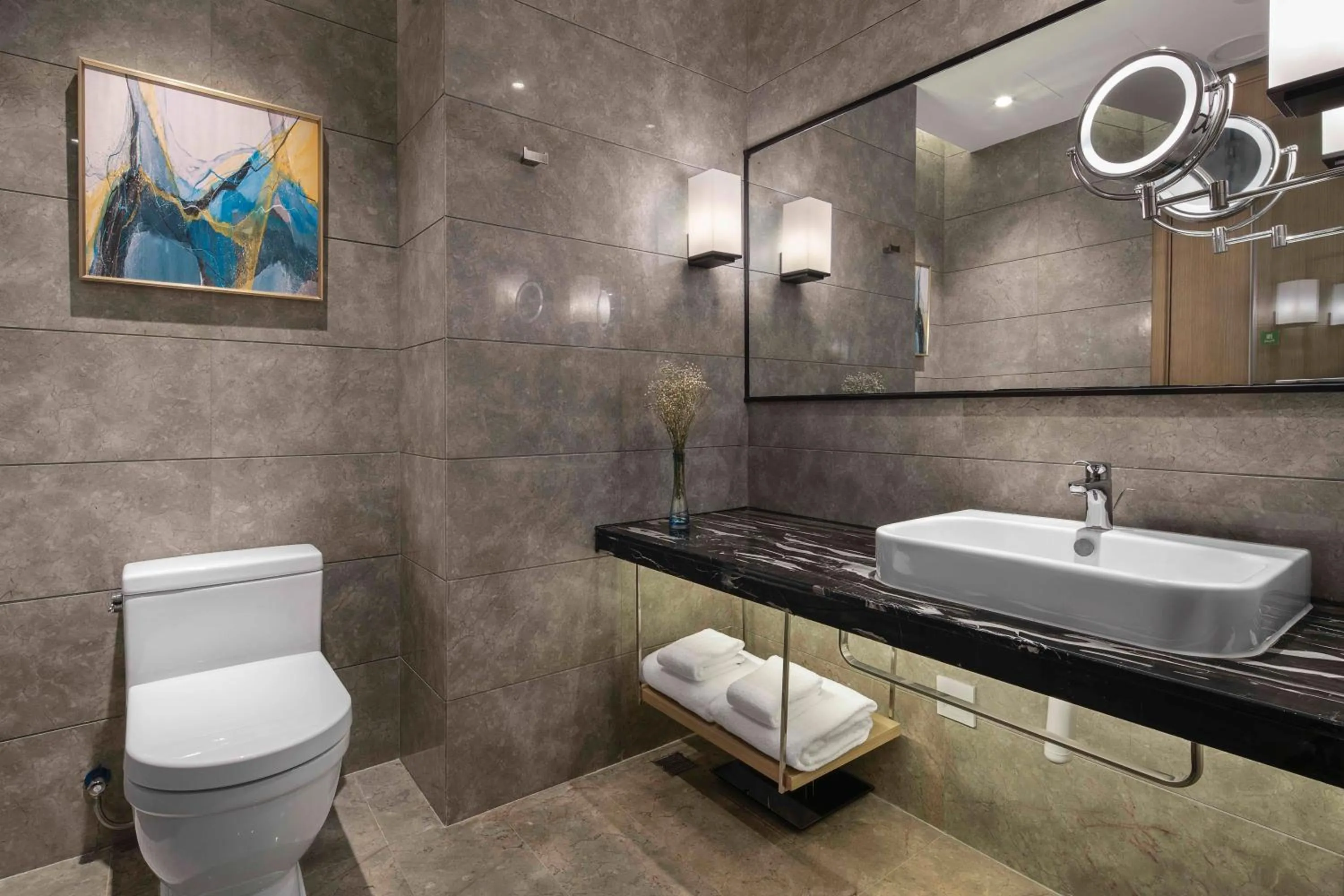 Photo of the whole room in Holiday Inn Chengdu Airport by IHG