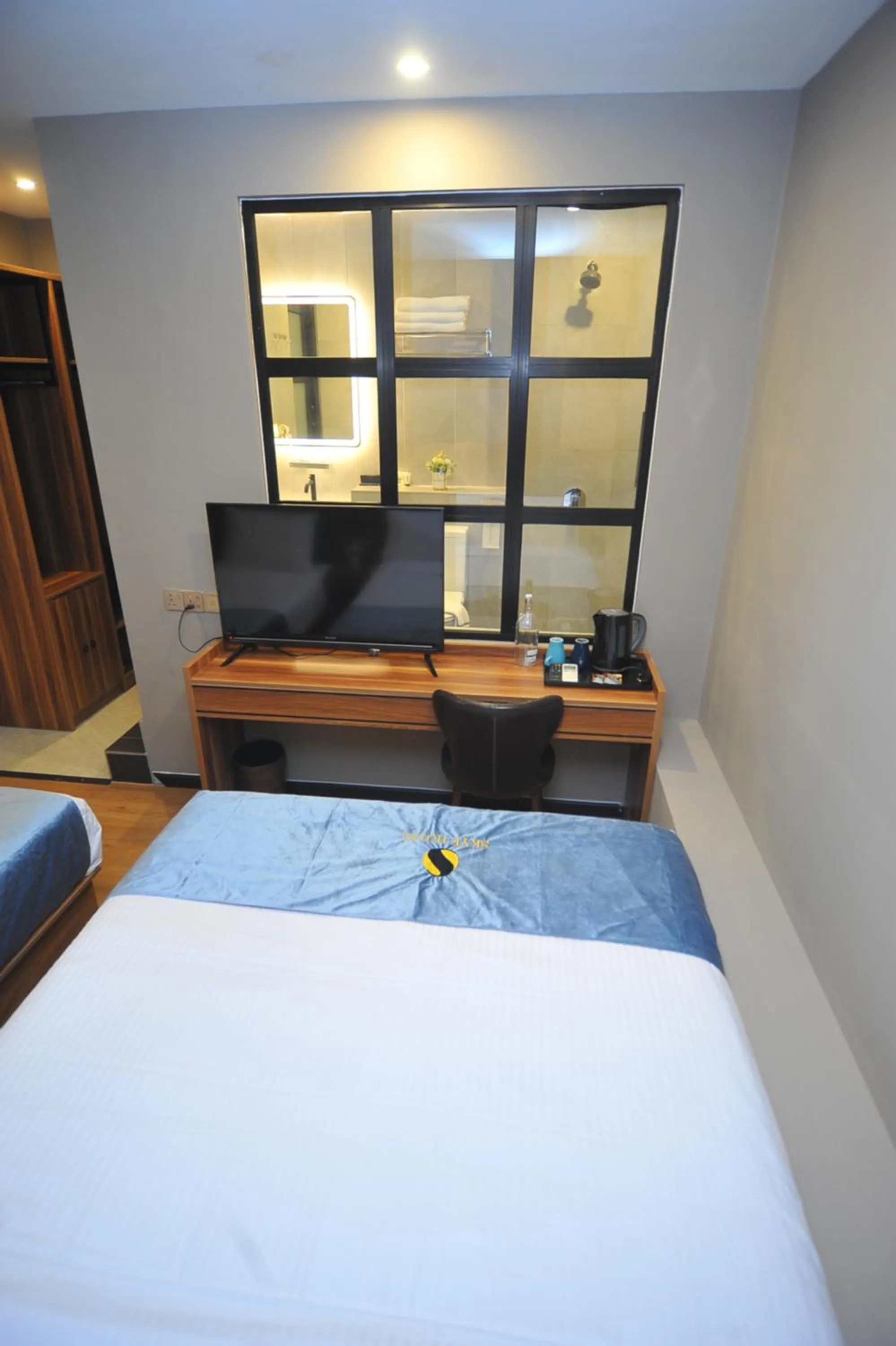 Bed in Skye Hotel Sunway