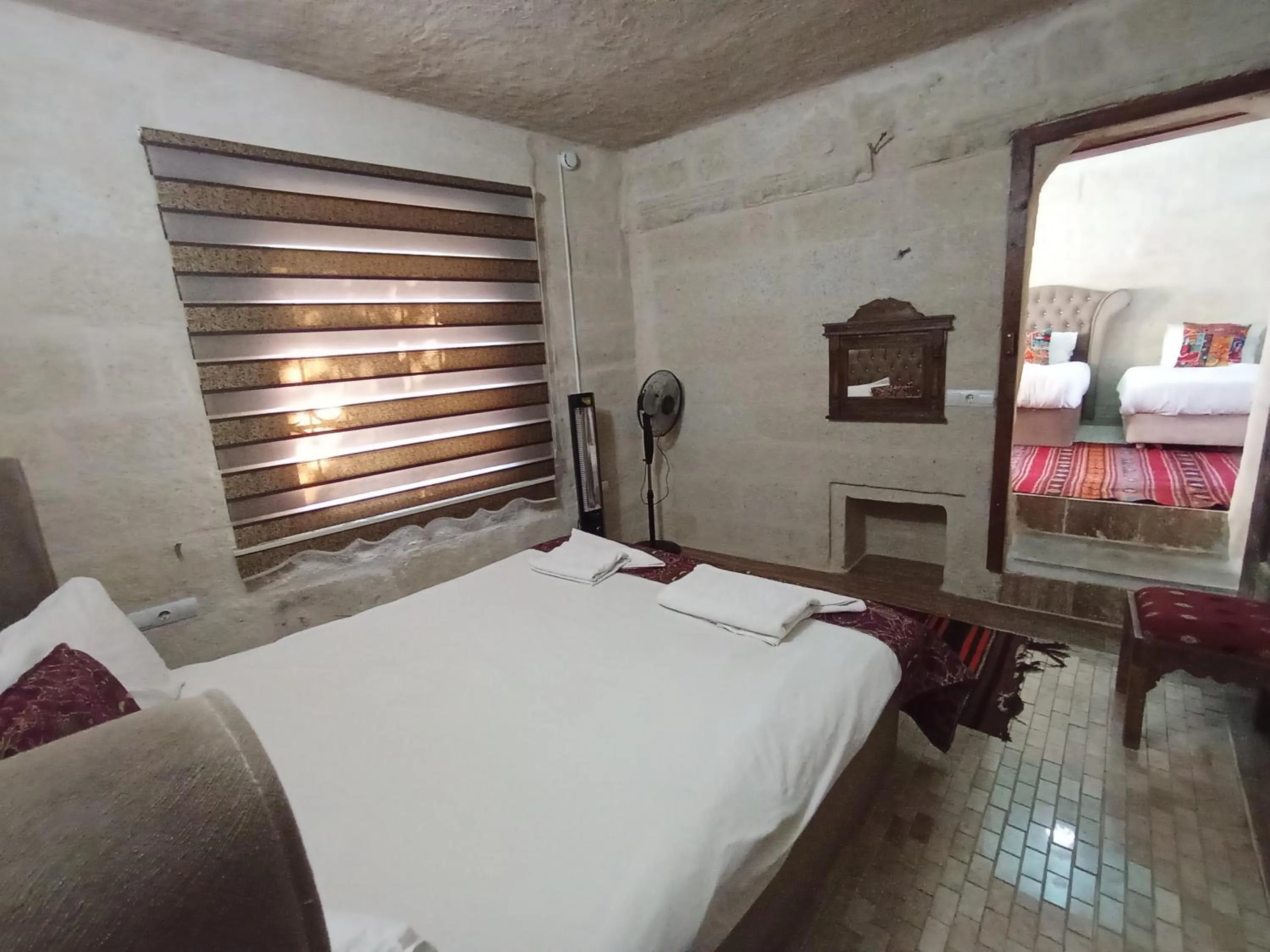 Bed in Sandık cave suites