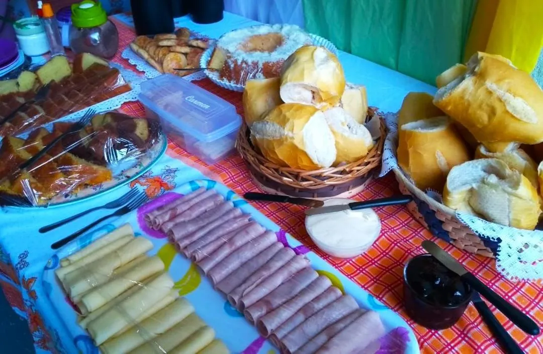 Buffet breakfast in Pousada Shamballah Paranapiacaba