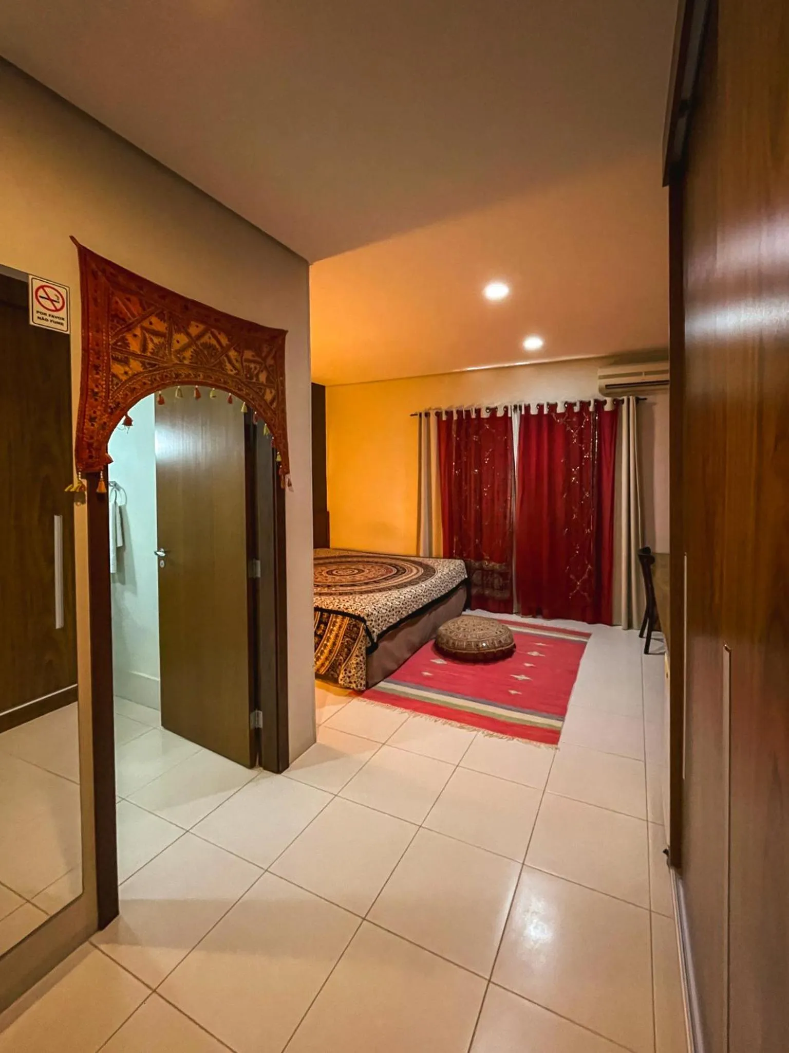 Photo of the whole room, Bed in Taj Hotel