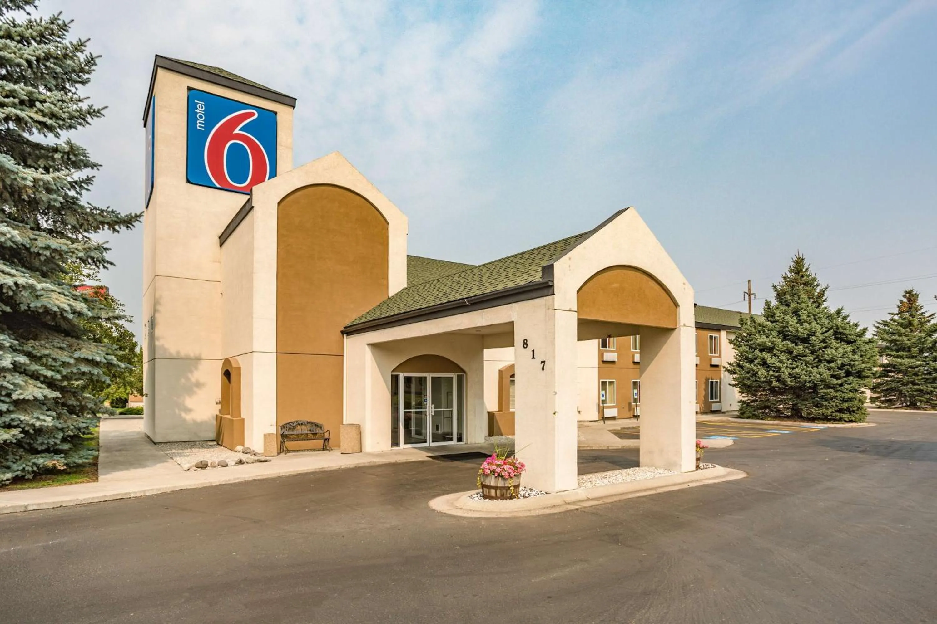 Property building in Motel 6-Bozeman, MT