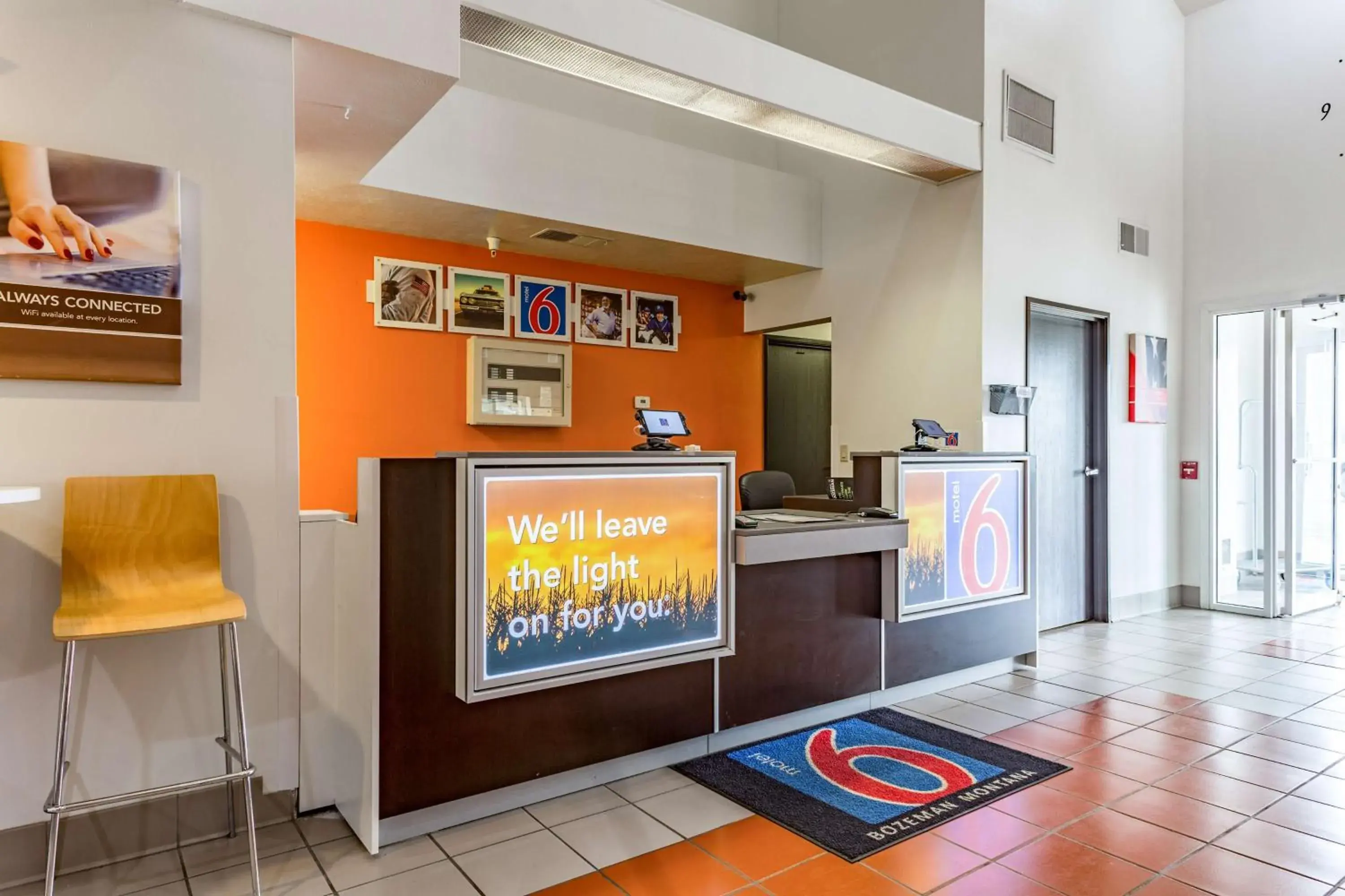 Lobby or reception, TV/Entertainment Center in Motel 6-Bozeman, MT