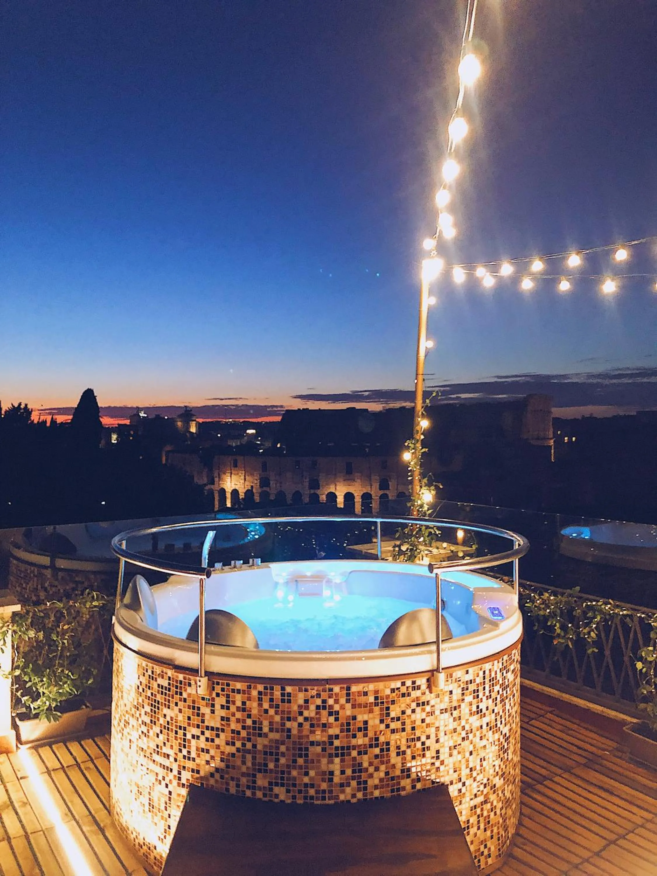 Rooftop Colosseo - Roma d'Amore