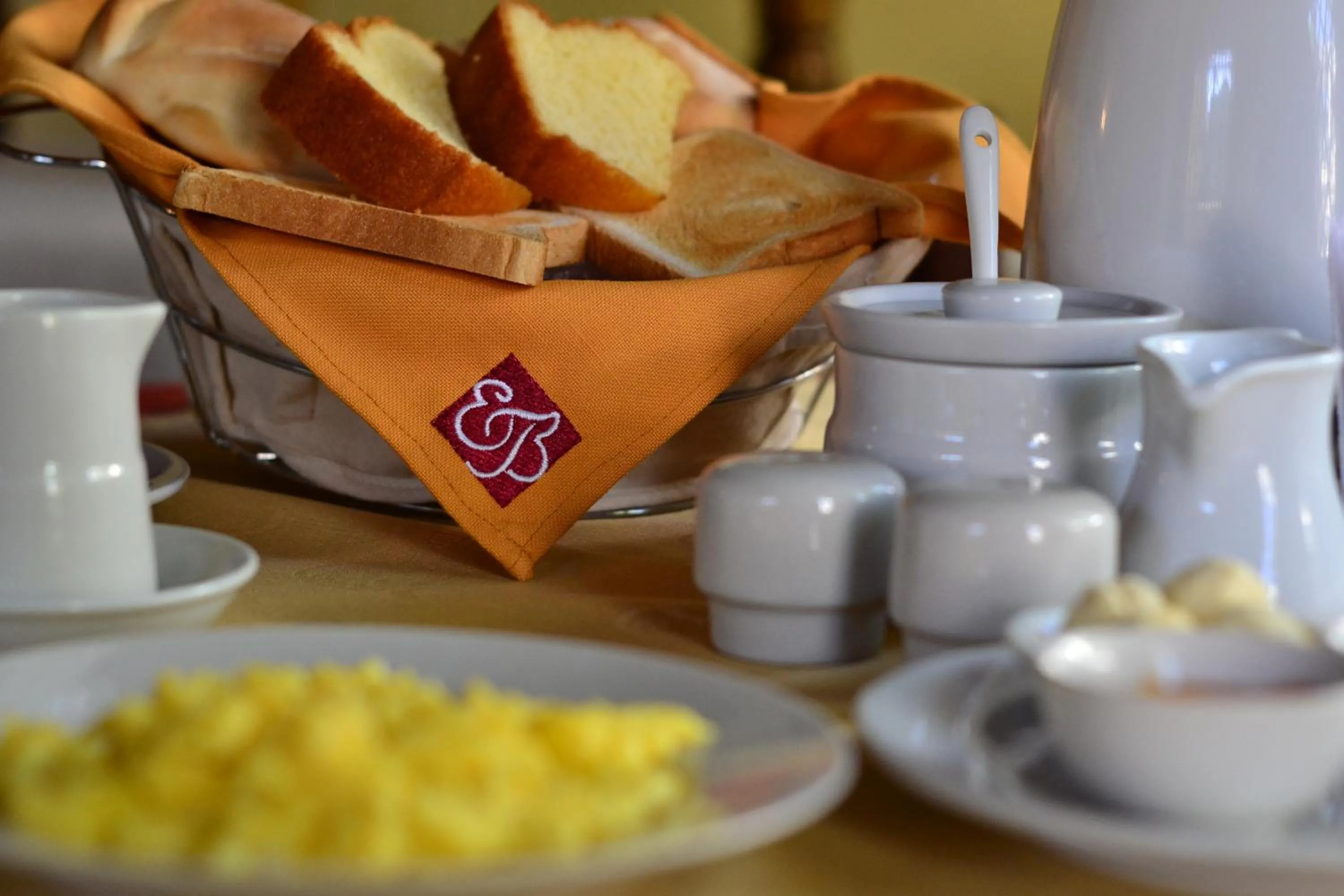 Buffet breakfast in El Balcon Hostal Turistico