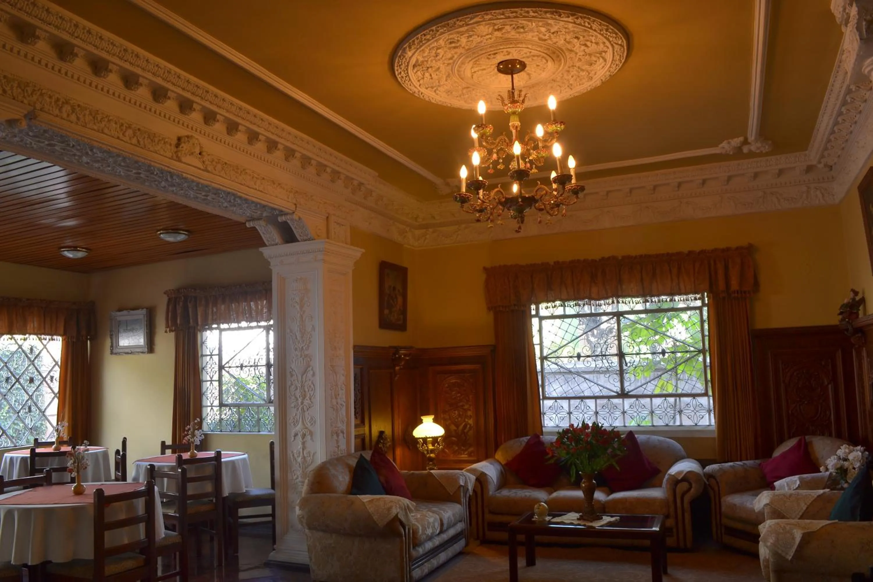 Restaurant/places to eat in El Balcon Hostal Turistico