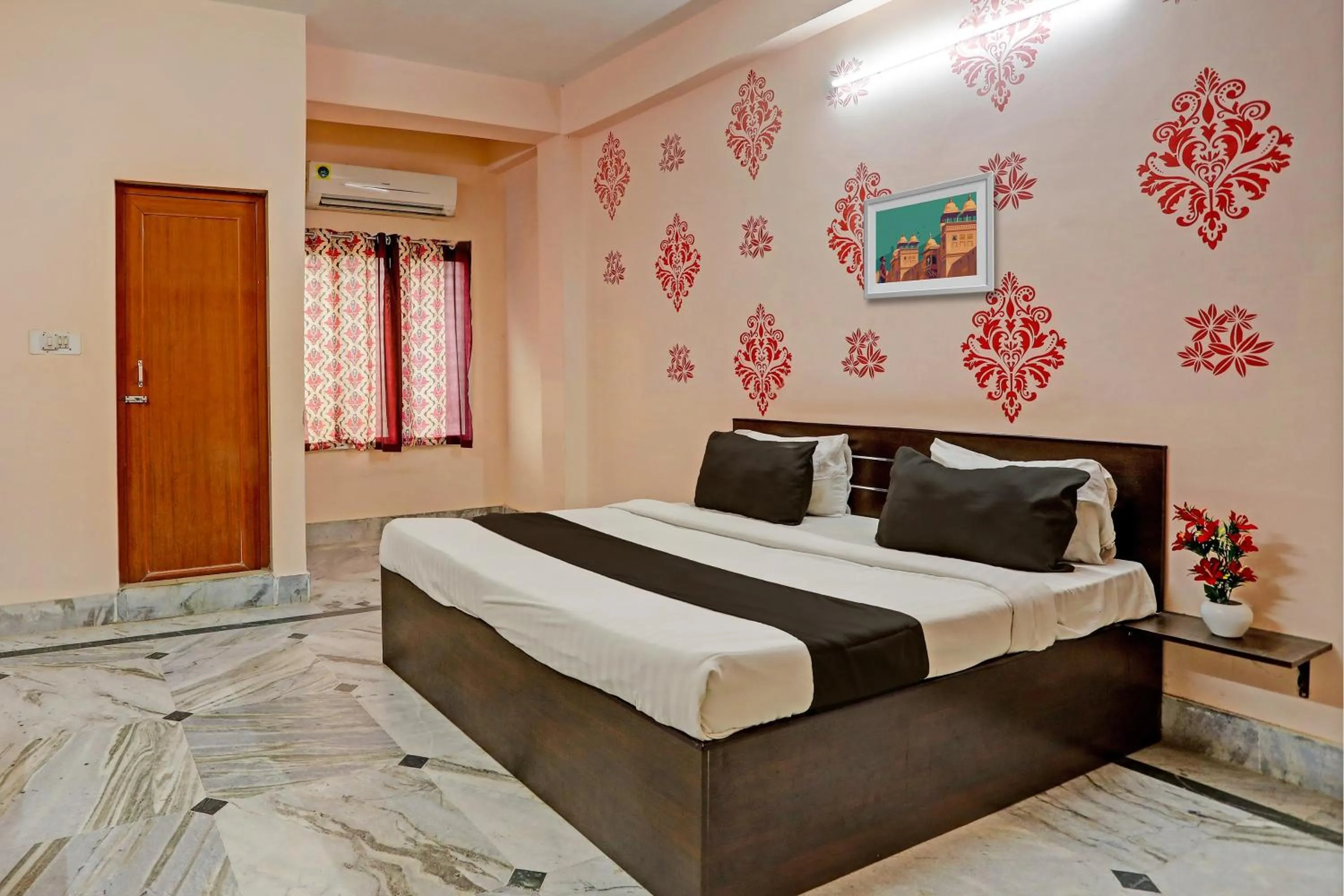 Bedroom in Hotel O Aarshi Palace