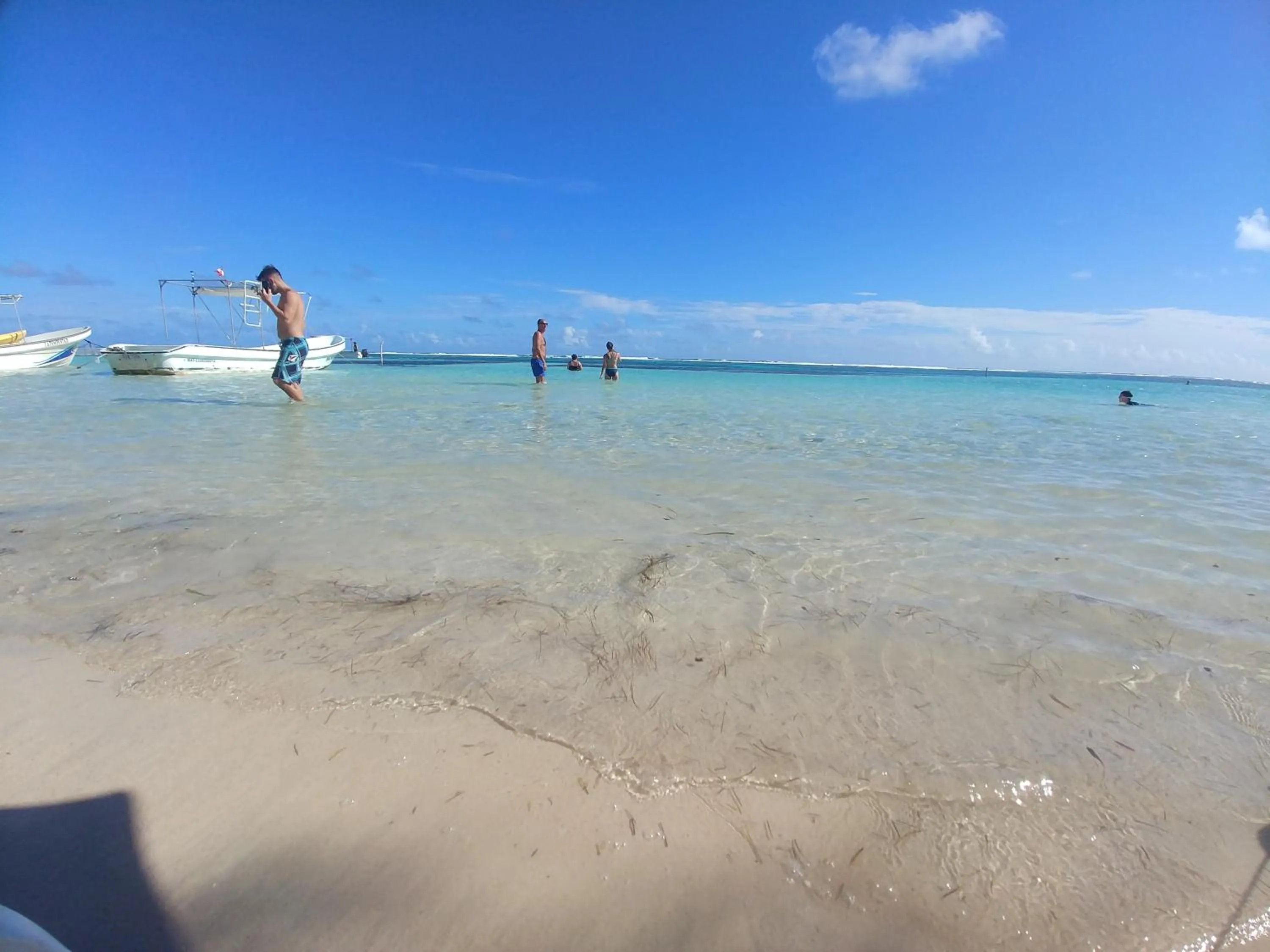 People in El Fuerte Beach Apartments