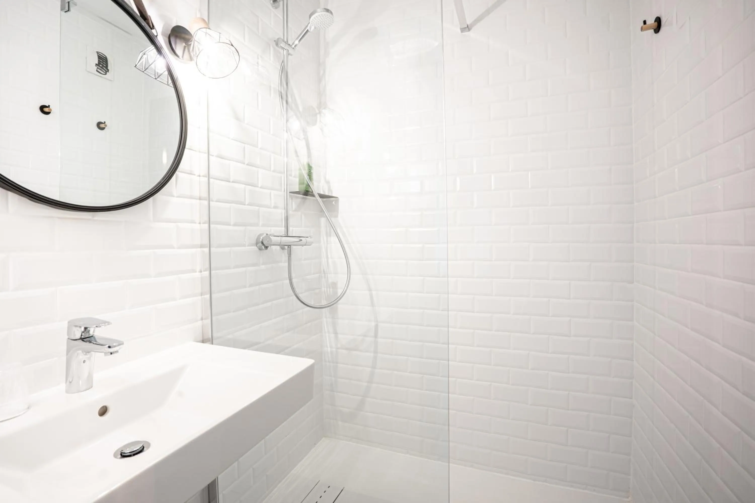 Bathroom in PoMo Hôtel & Restaurant