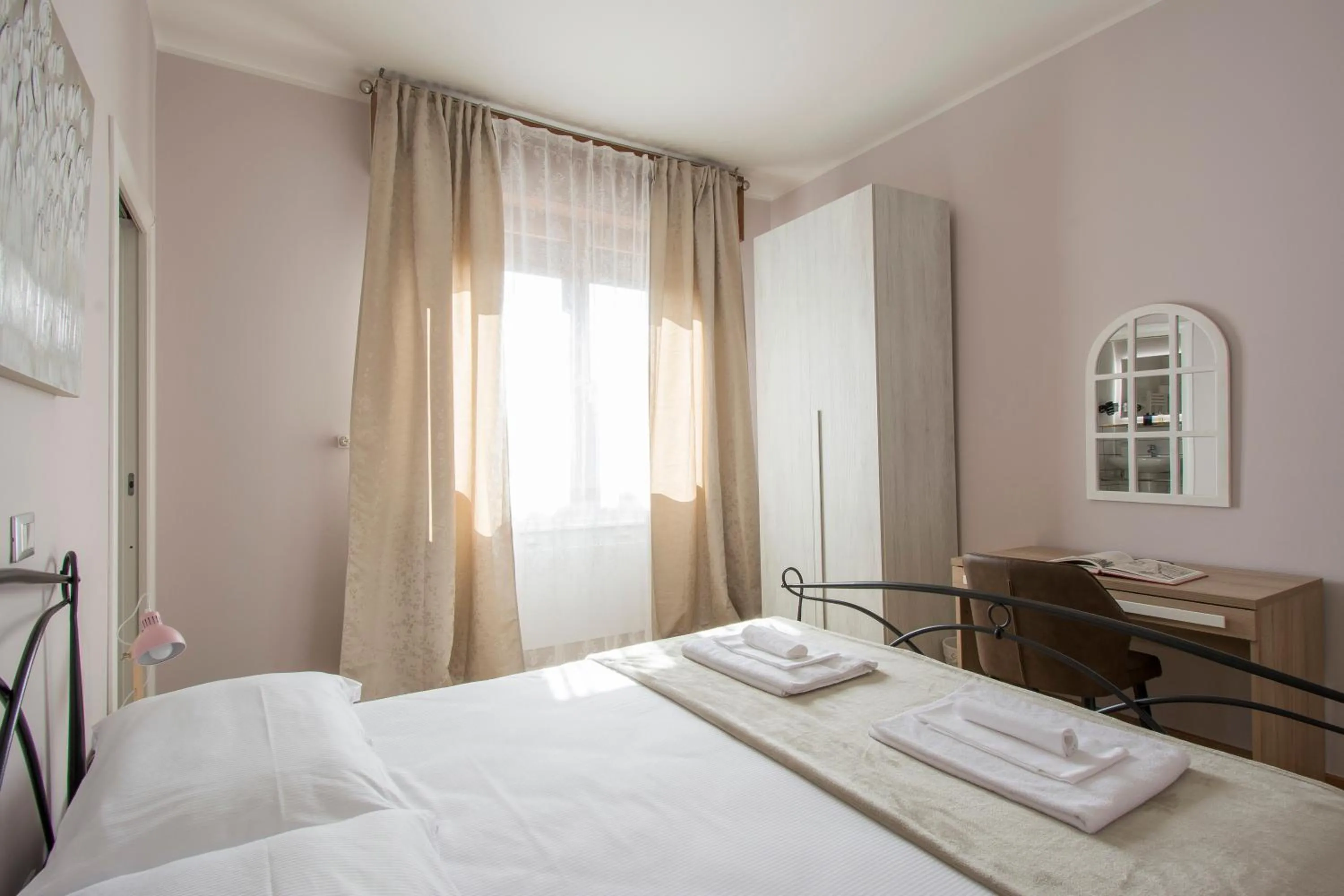 Photo of the whole room, Bed in Il Mughetto