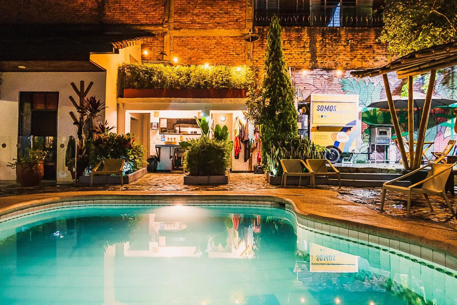 Patio in Viajero Hostel Cali & Salsa School