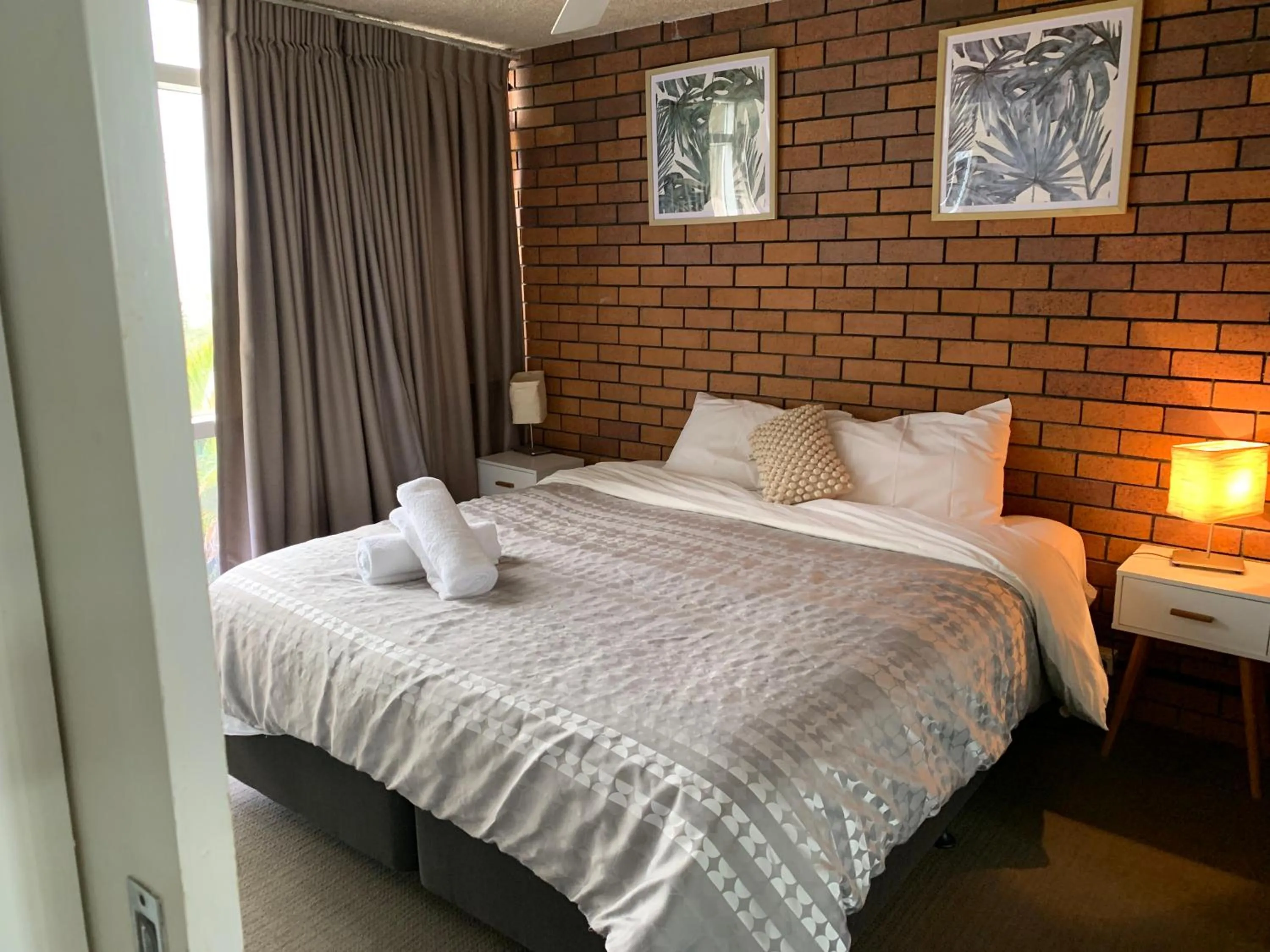 Bed in Northpoint Holiday Apartments