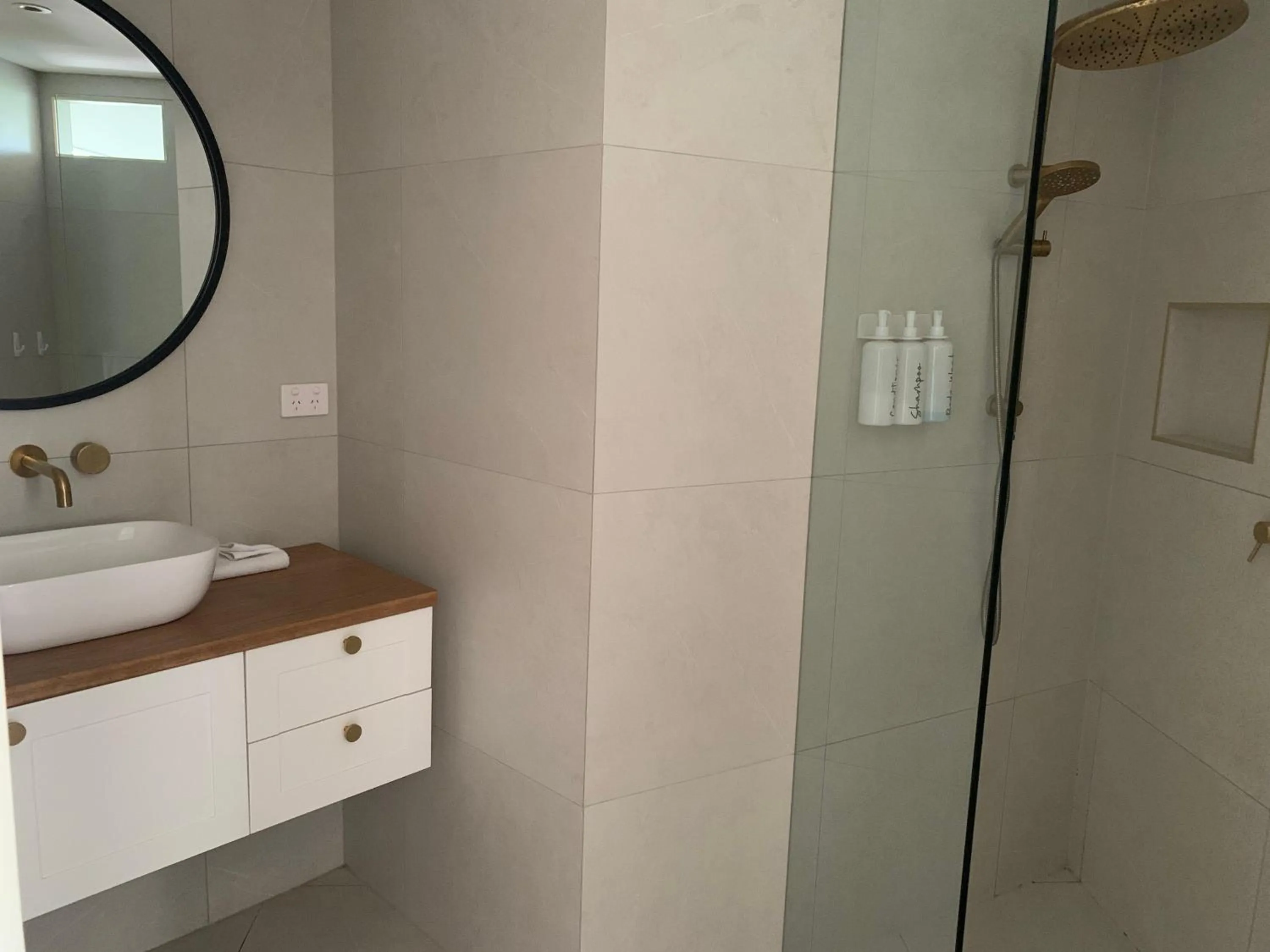 Northpoint Holiday Apartments