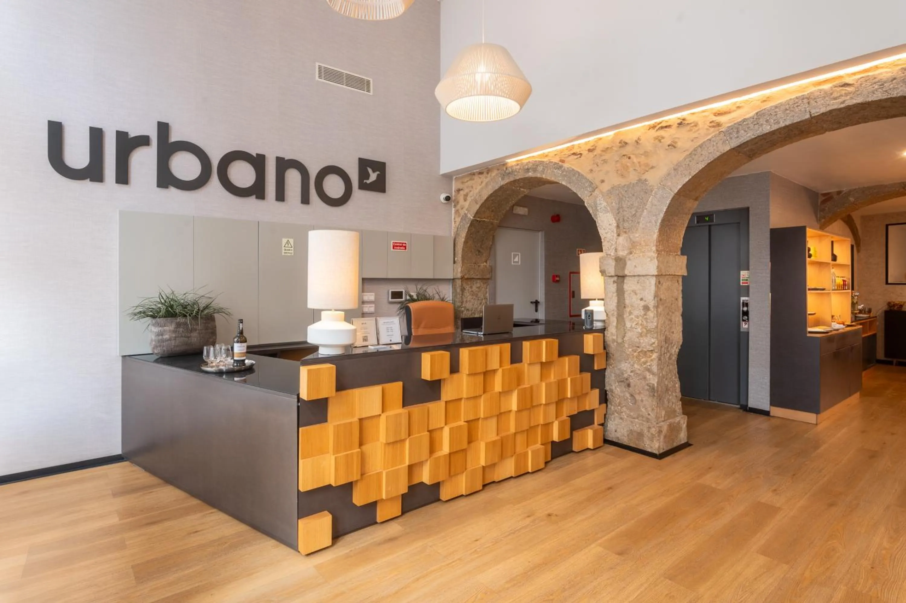 Lobby or reception in Urbano FLH Hotels Lisboa