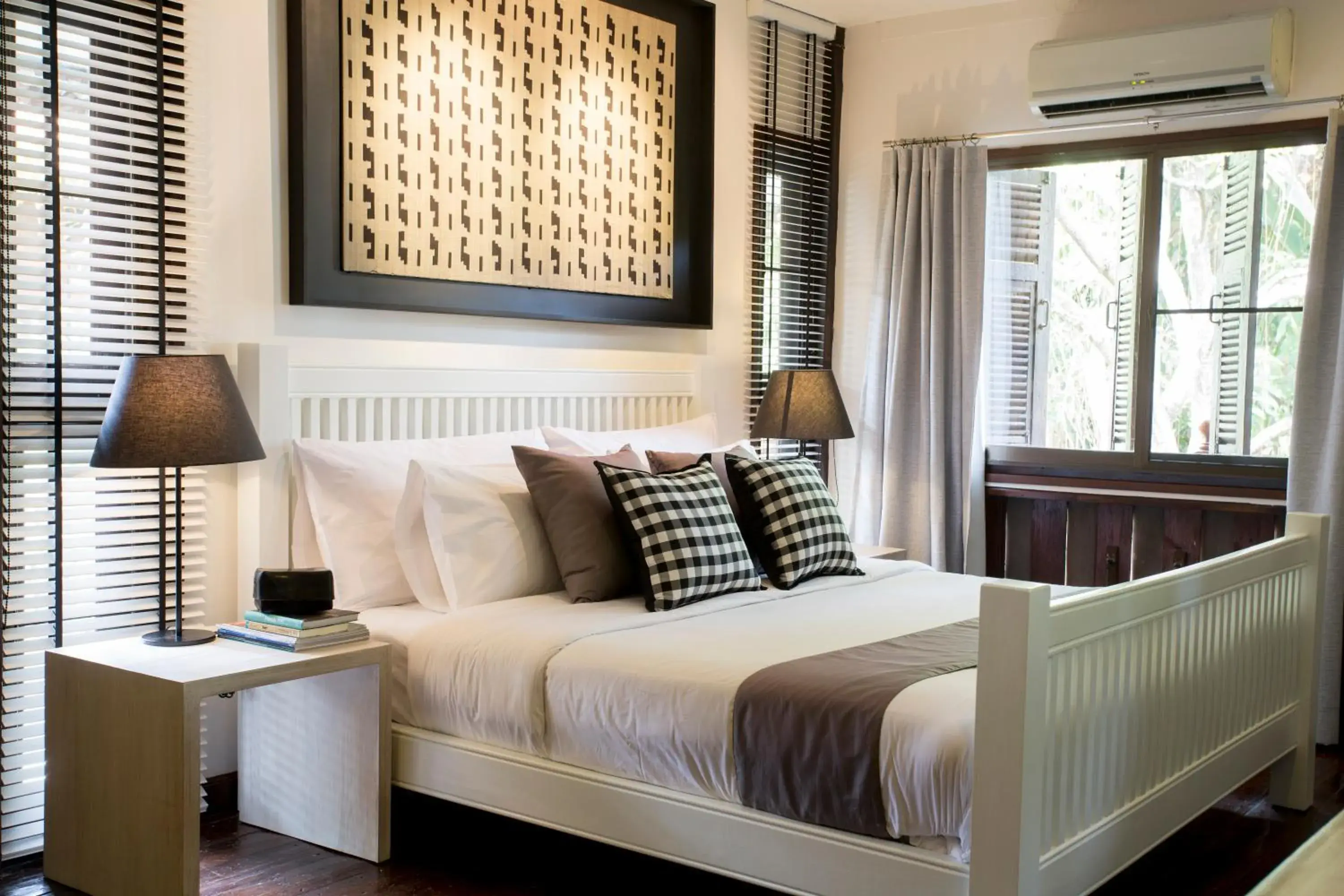 Bed in Tolani Northgate Villa Chiang Mai Bed in Tolani Northgate Villa Chiang Mai