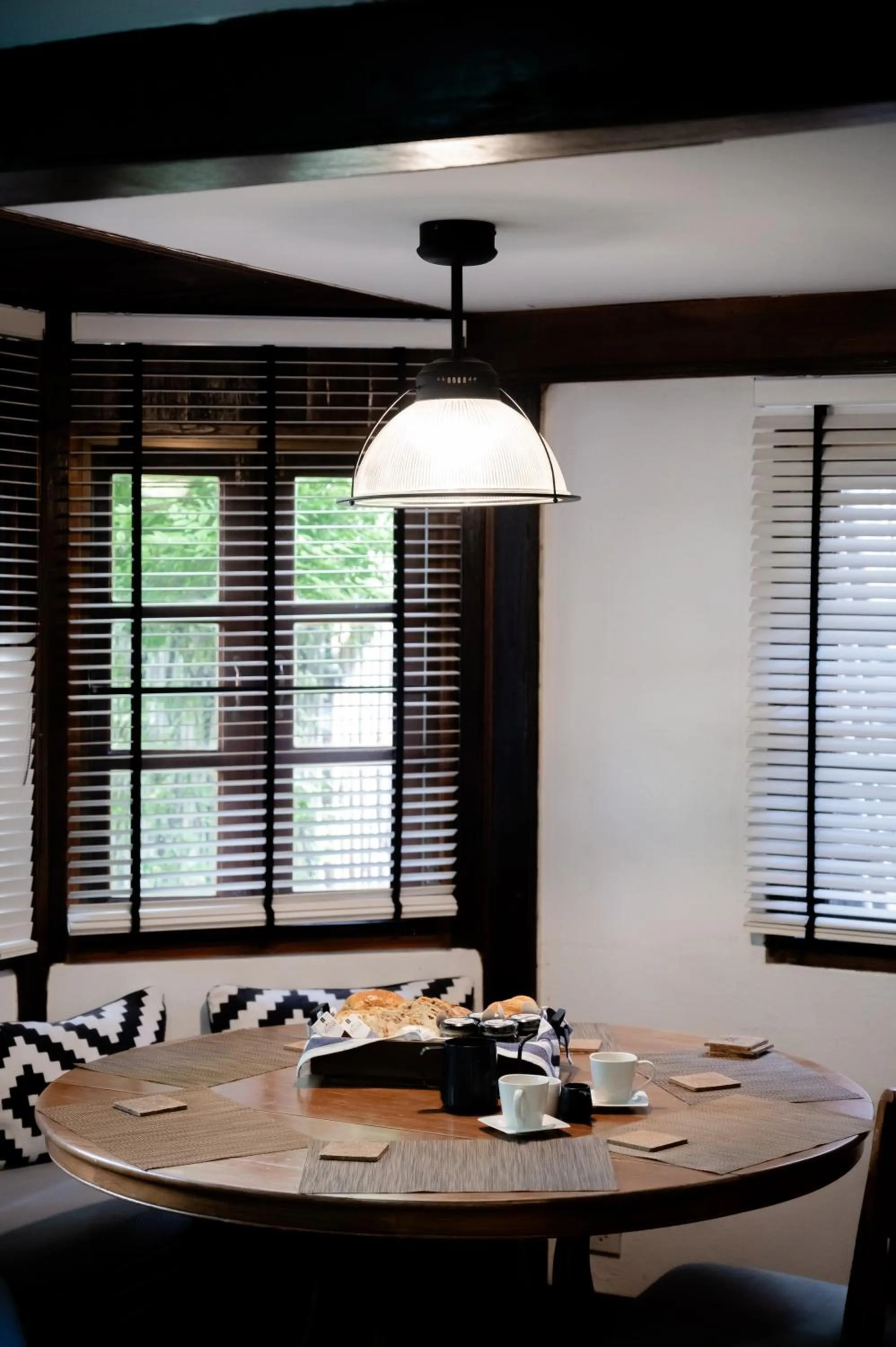 Seating area in Tolani Northgate Villa Chiang Mai