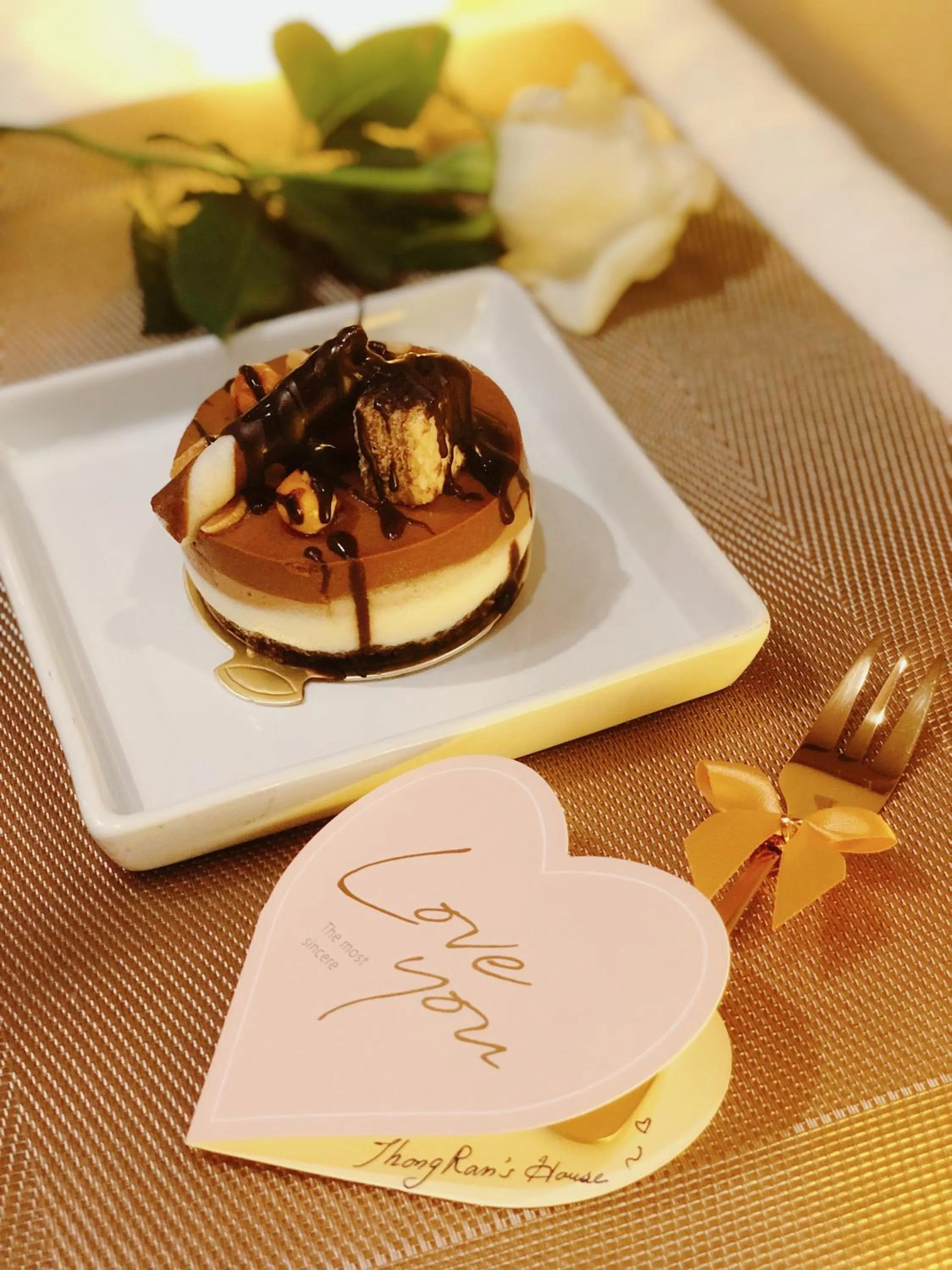 Decorative detail in Thongran's House