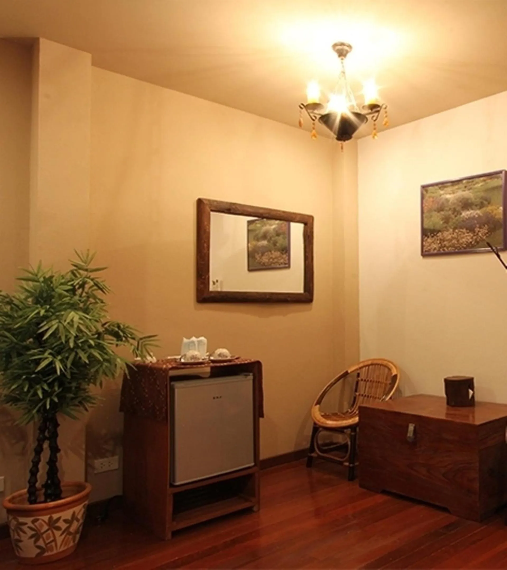 Decorative detail in Thongran's House