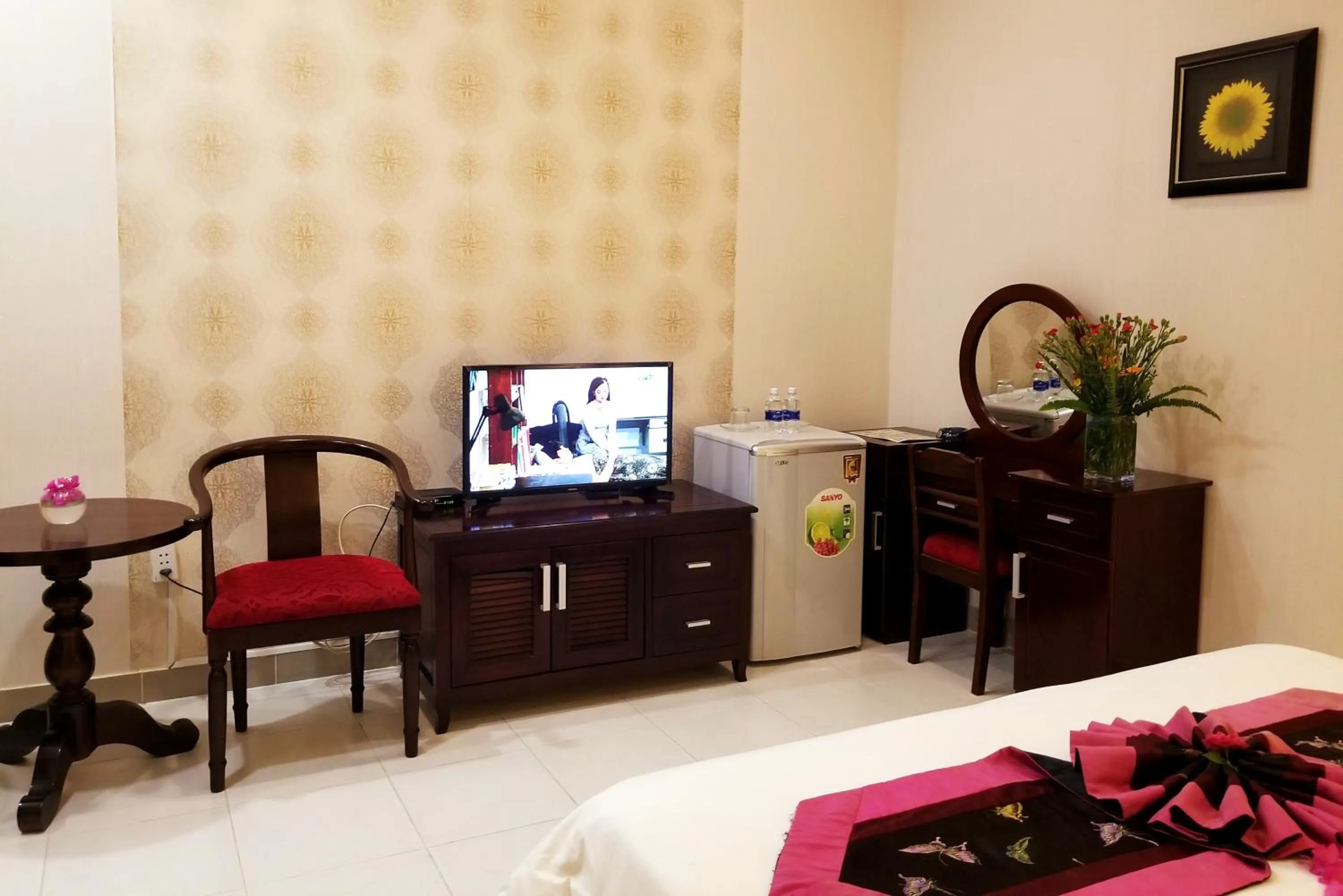 TV and multimedia in Nathalie's Vung Tau Hotel