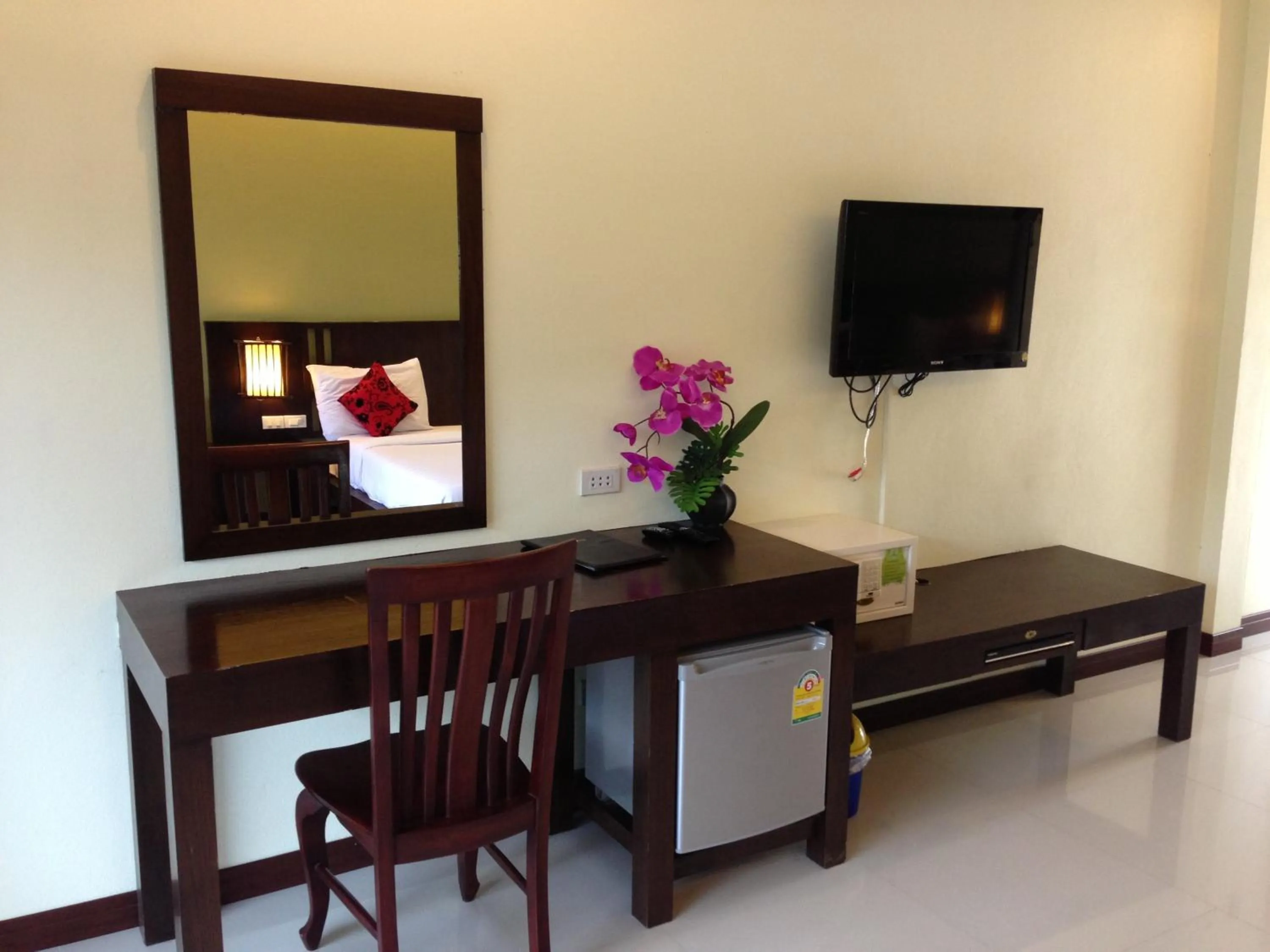 Seating area in Palm Sweet Resort