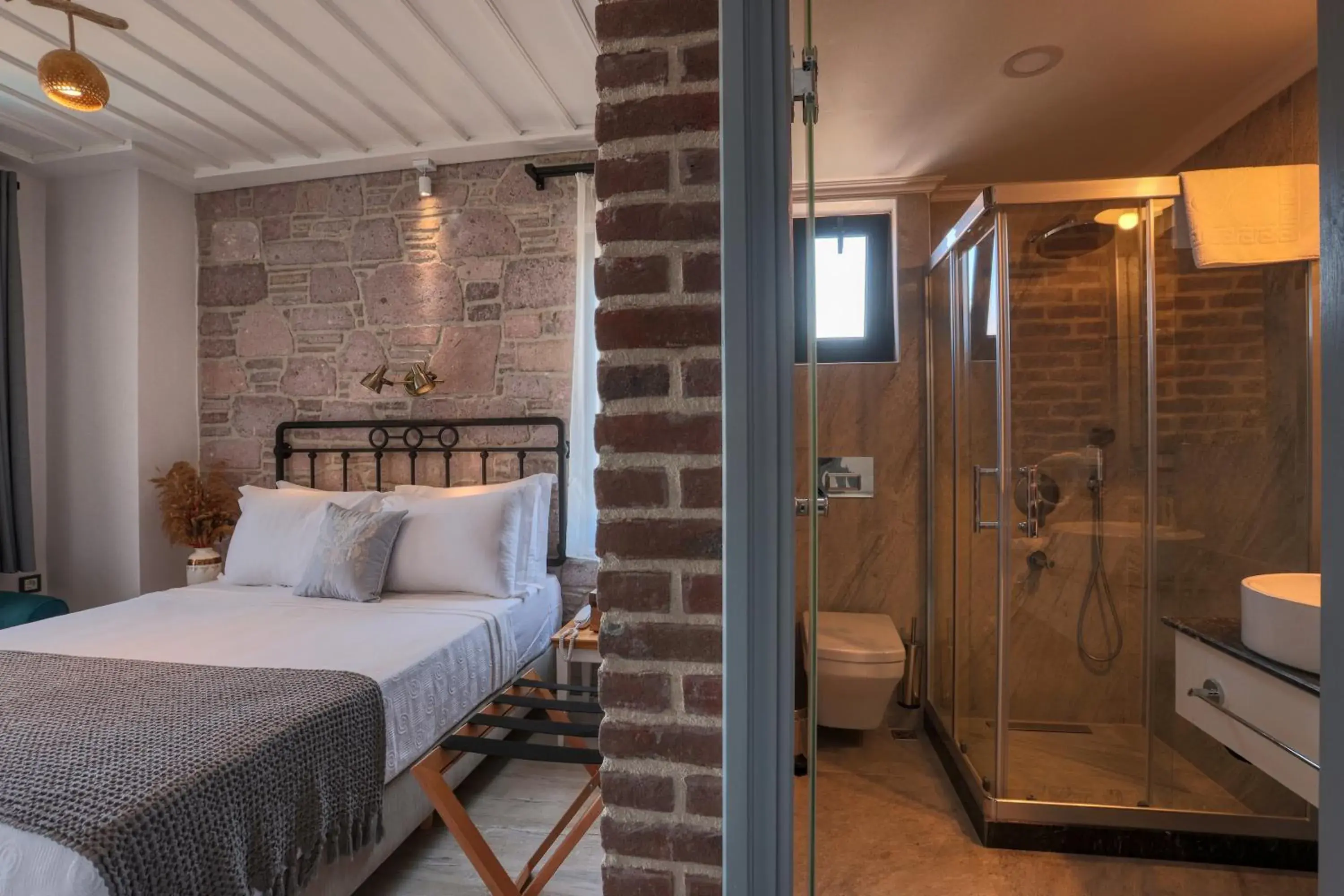 Double Room with Sea View in Sukha Cunda Otel Double Room with Sea View in Sukha Cunda Otel