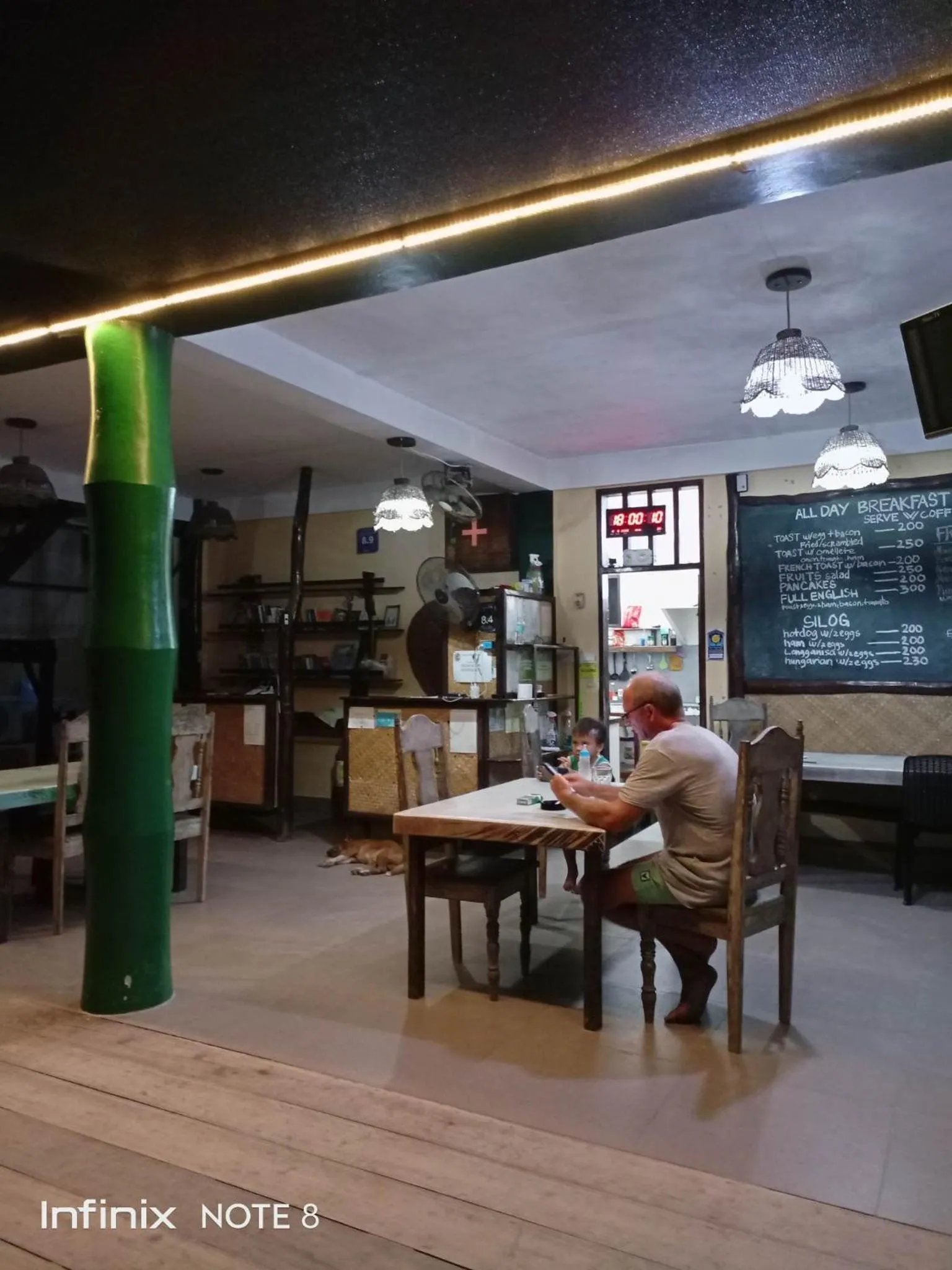 Eddie`s Beach Resort Siargao