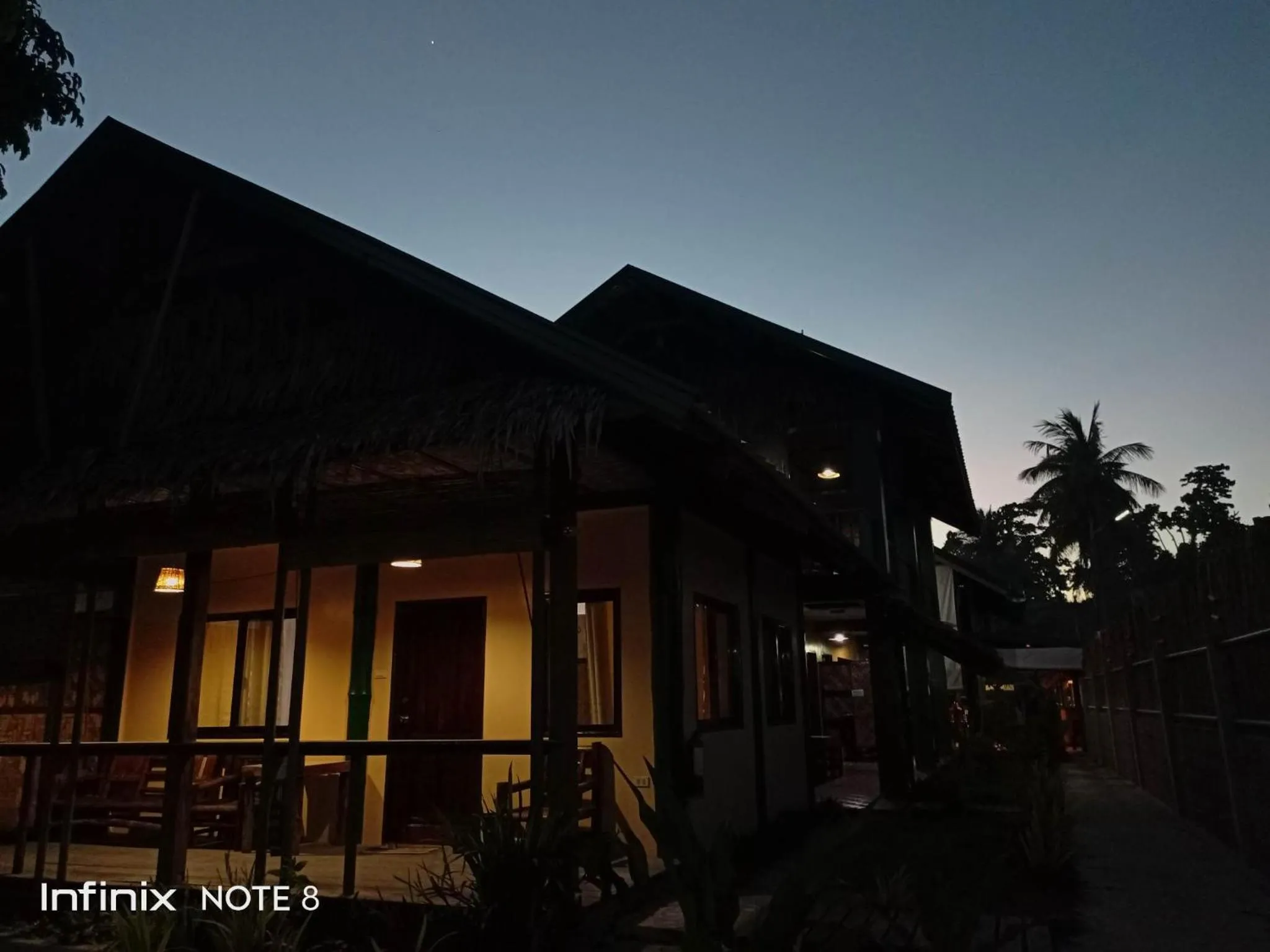 Eddie`s Beach Resort Siargao