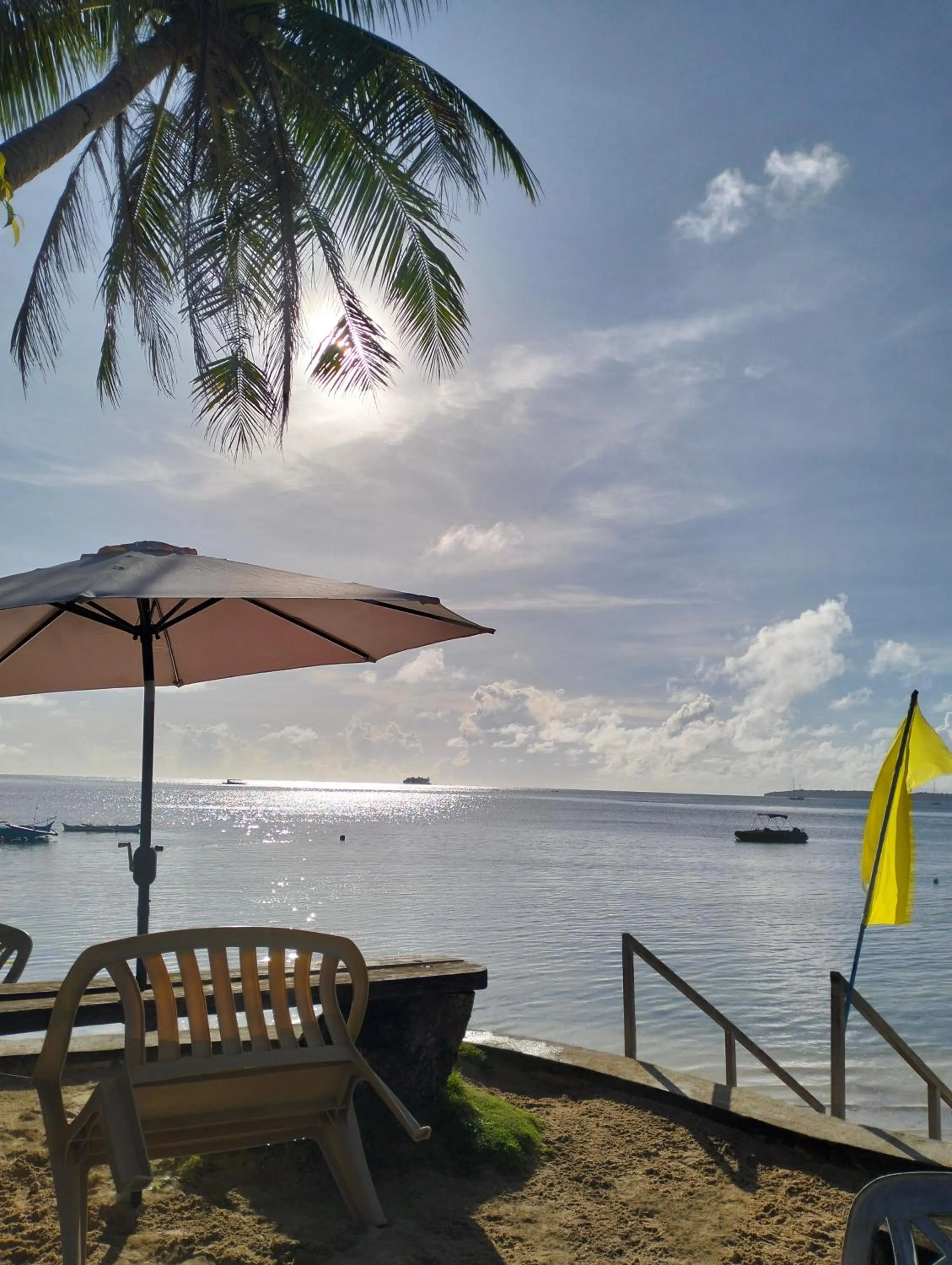 Eddie`s Beach Resort Siargao