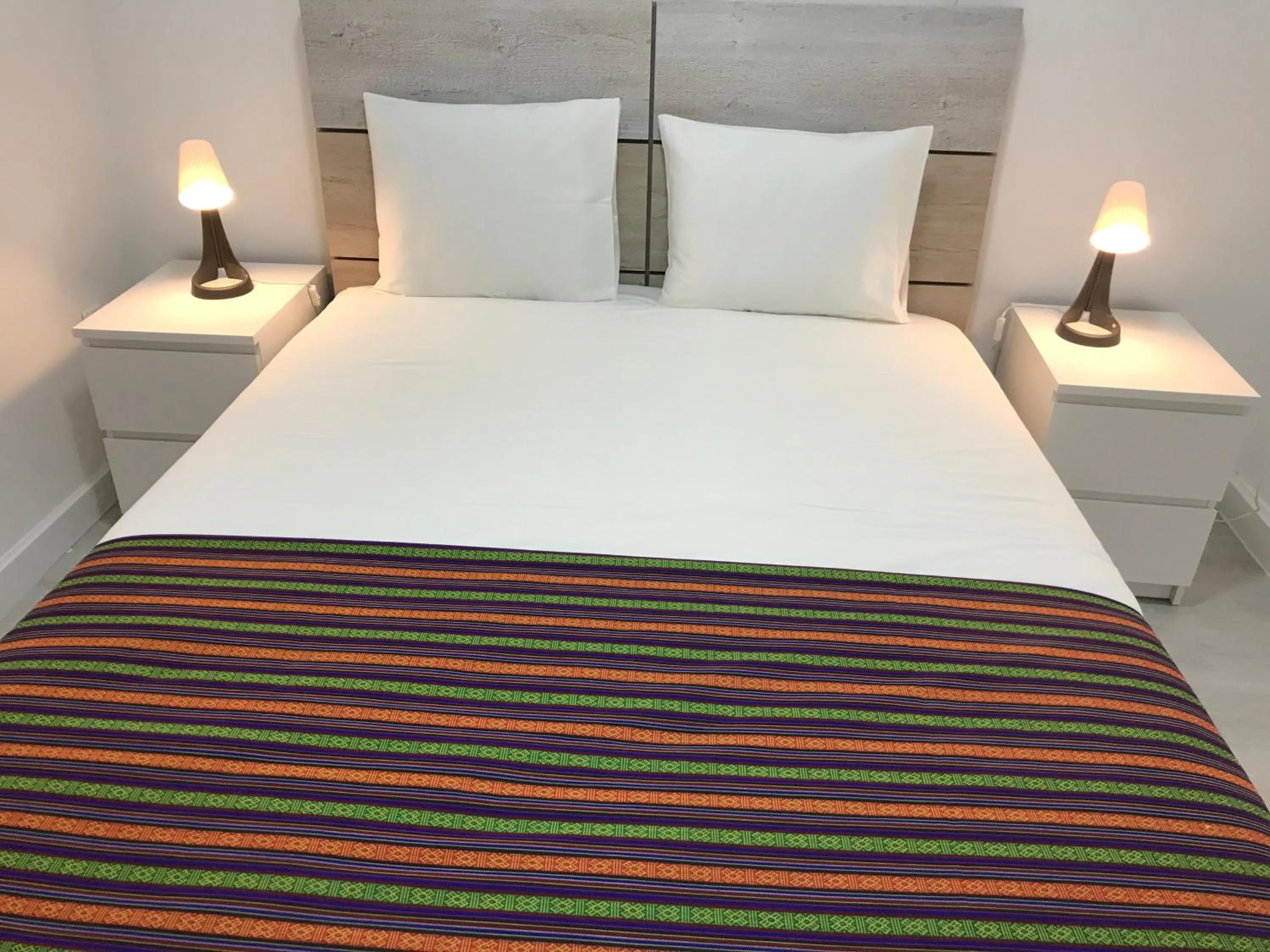 Bed in Charming episode