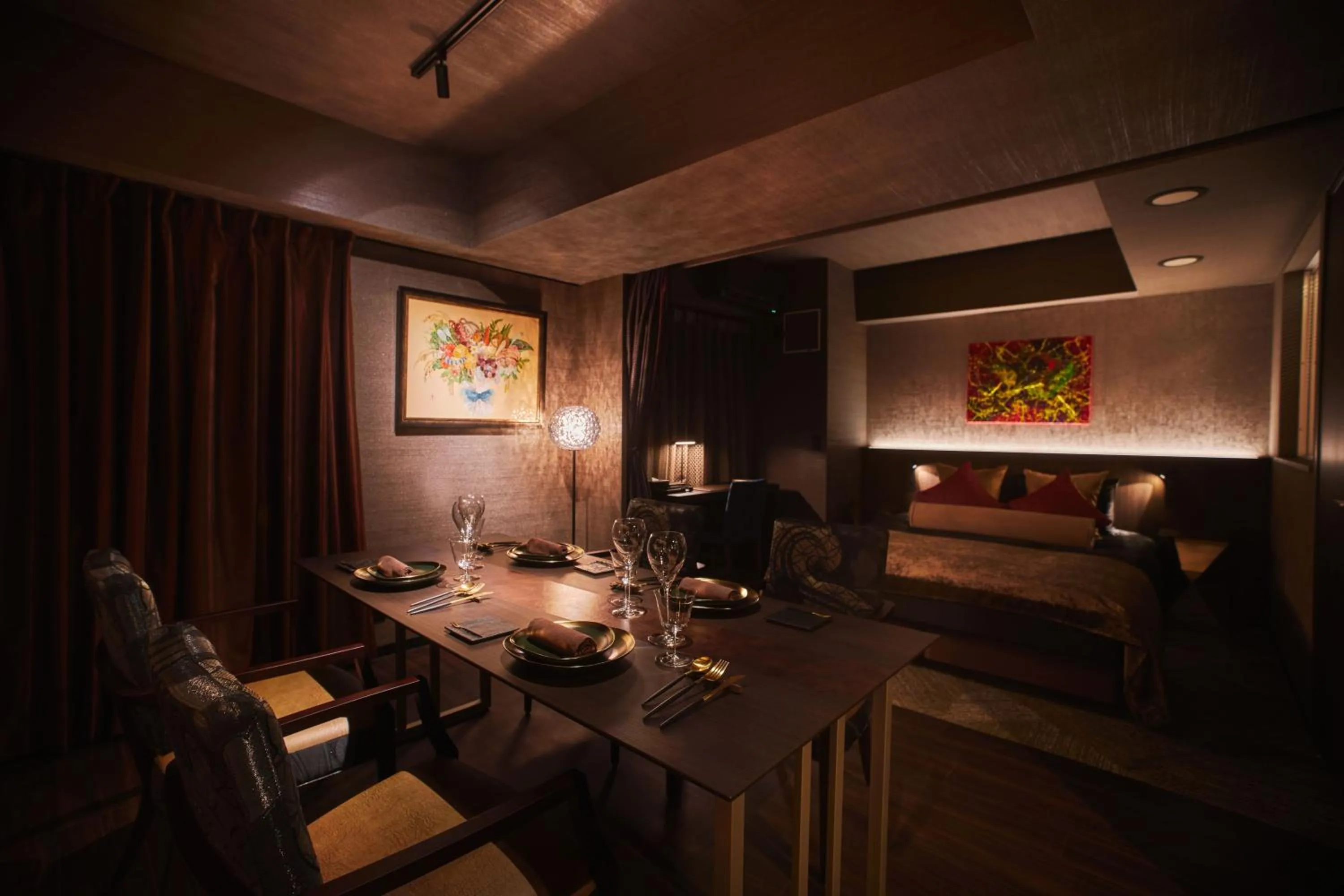 Photo of the whole room in Roppongi Hotel S