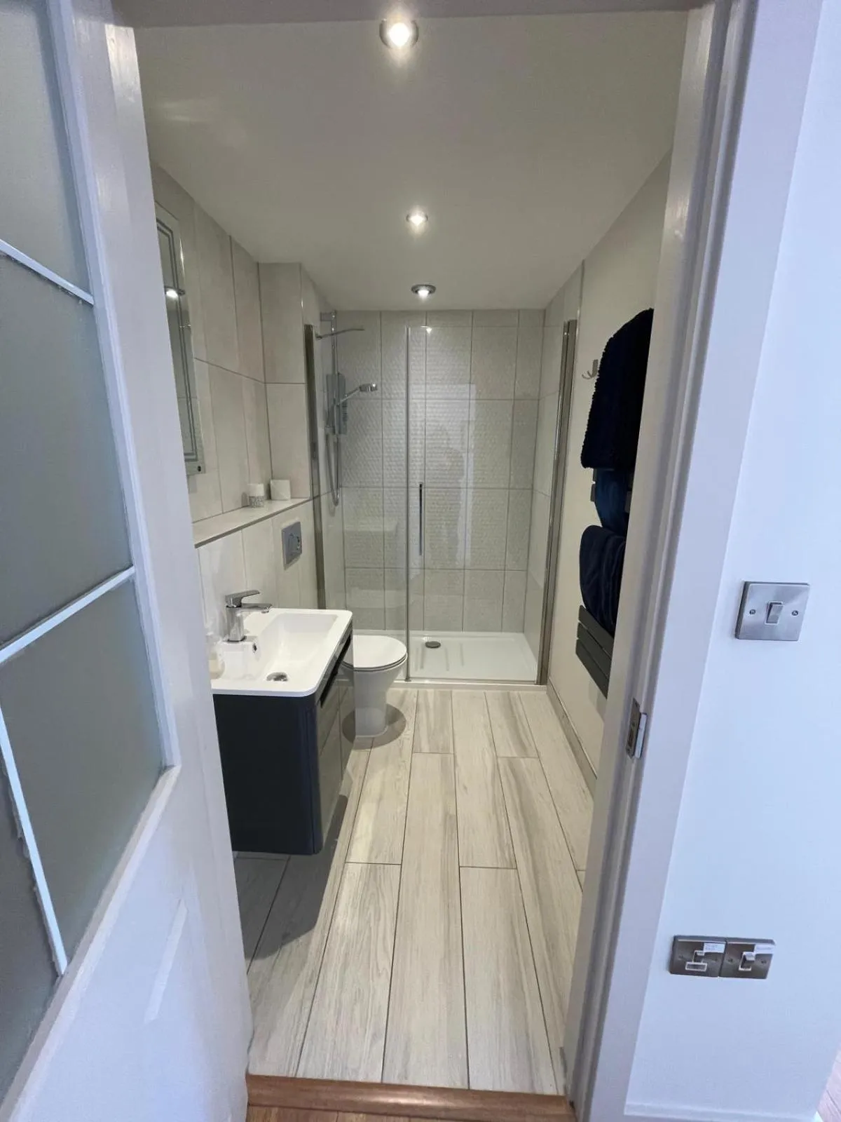 Shower in The Grange Silverstone