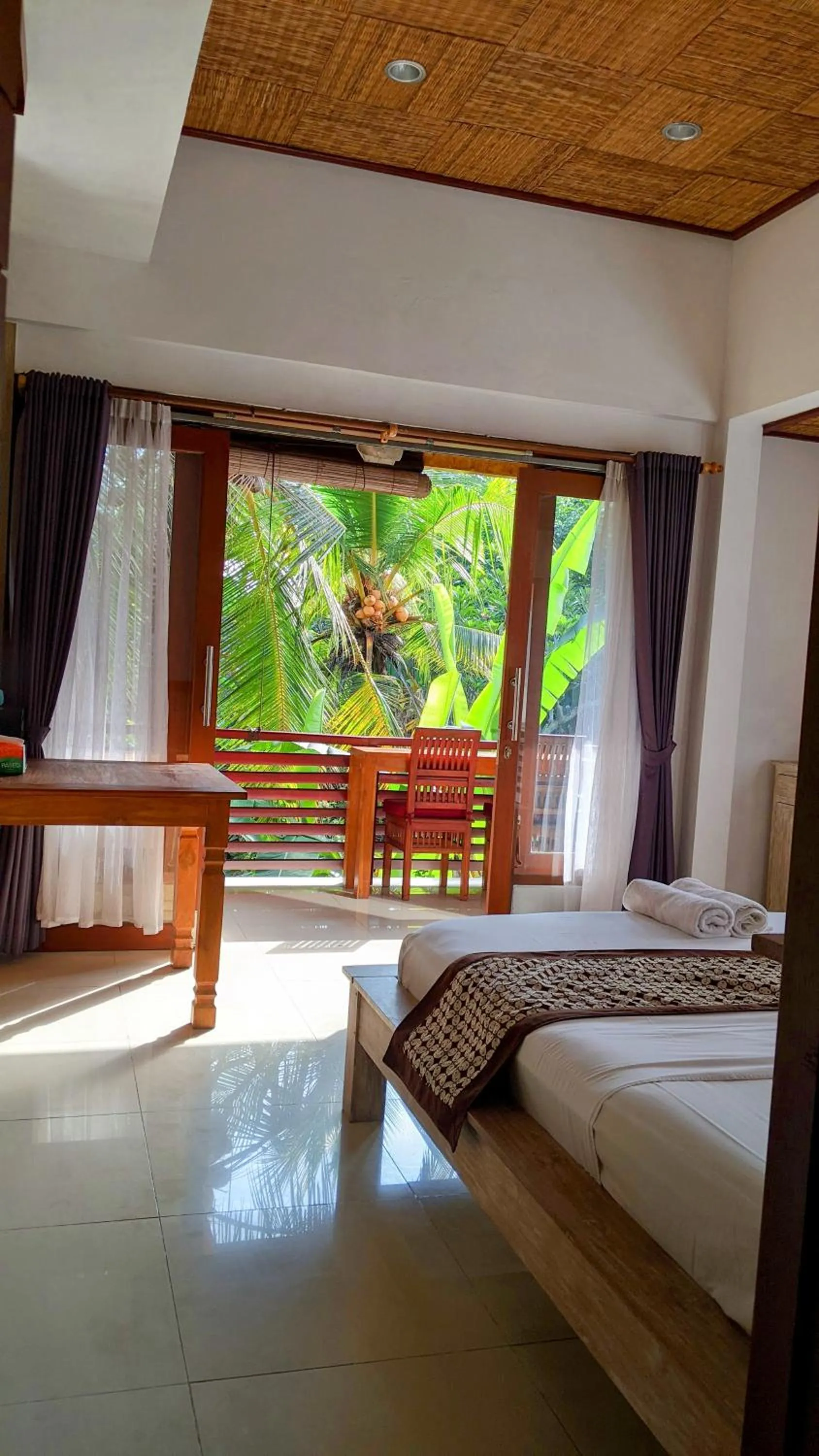 Photo of the whole room, Bed in Ubud Dream